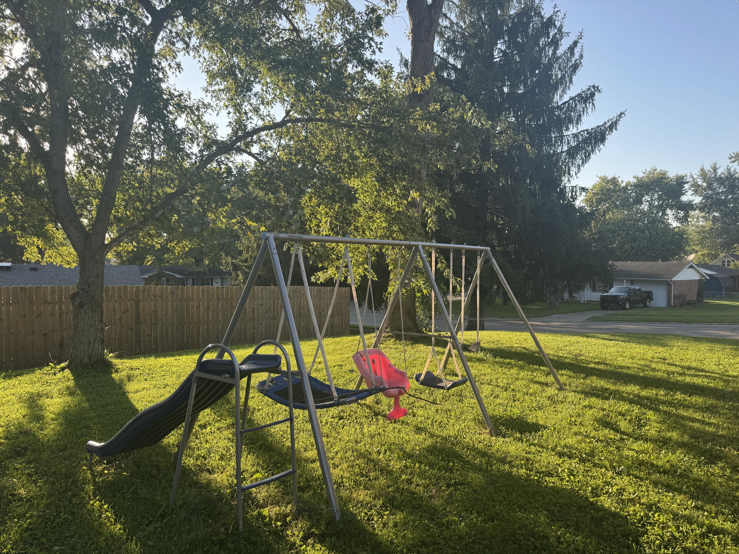 1305 Saratoga, Troy, Ohio 45373