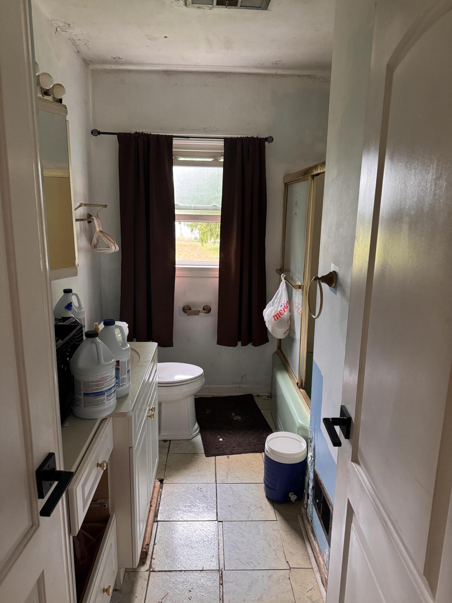 1742 Kenwood, Springfield, Ohio 45505