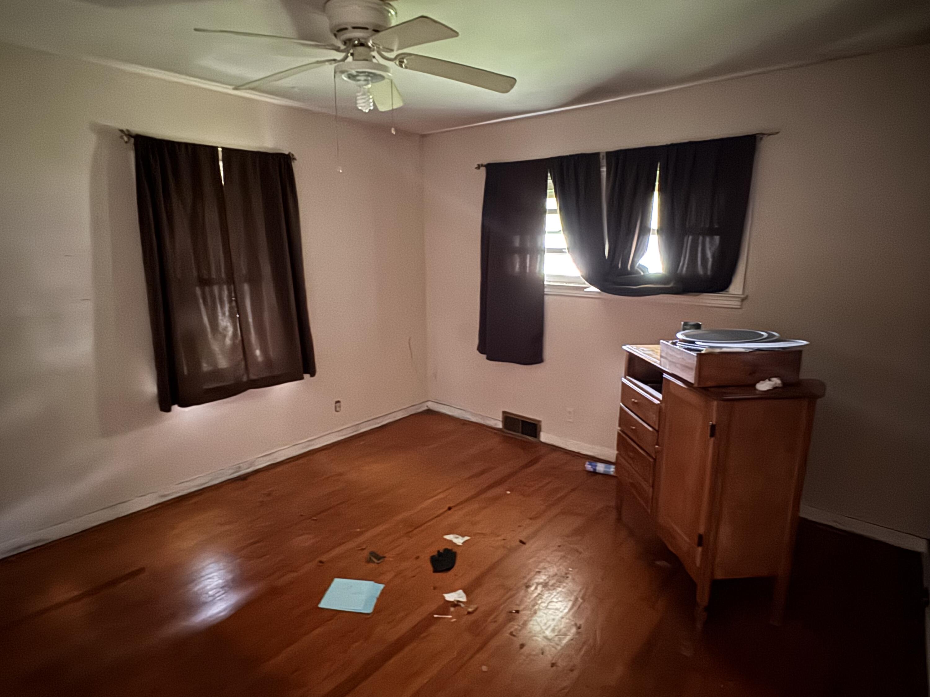 1742 Kenwood, Springfield, Ohio 45505