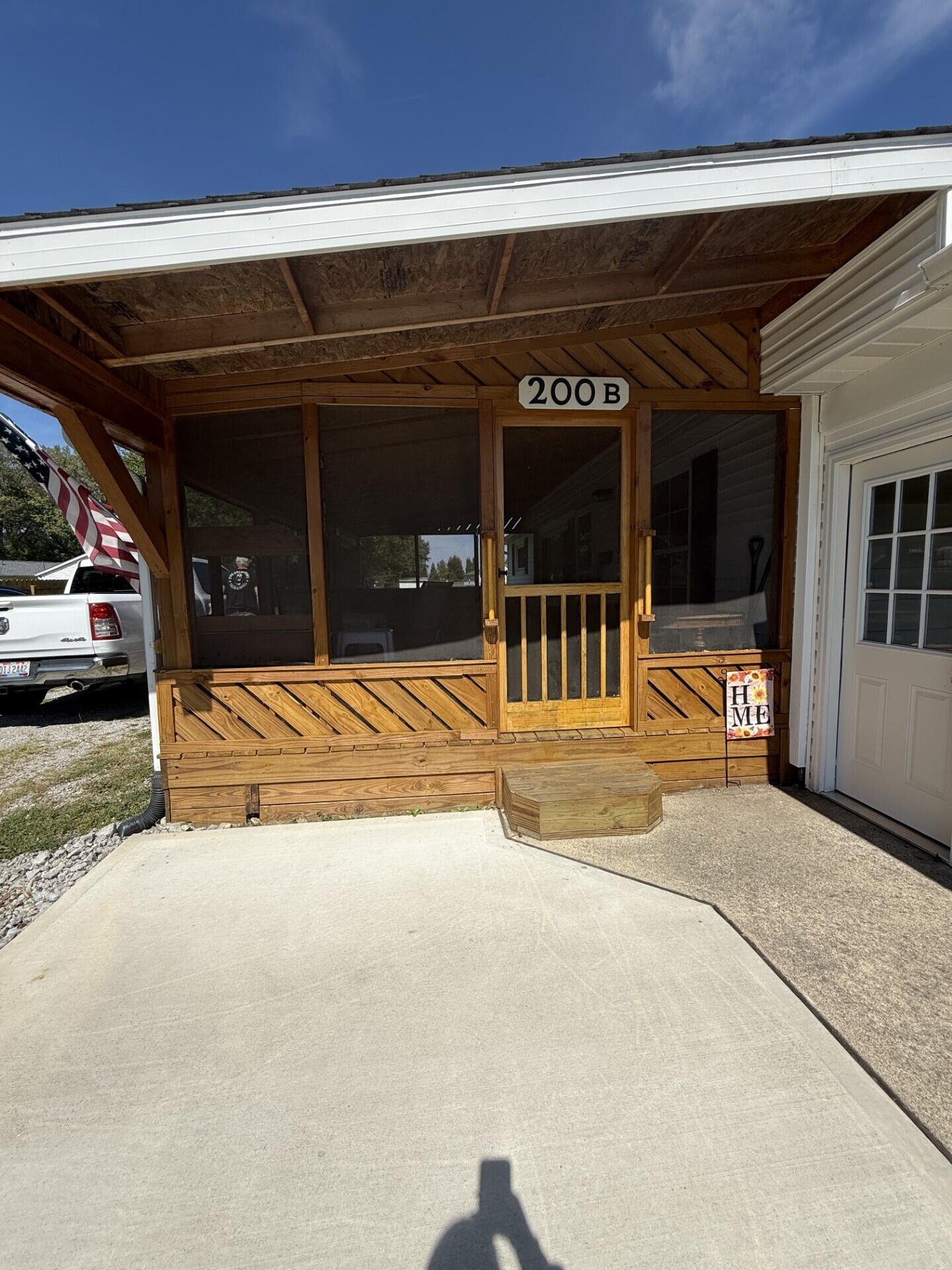 200 Chandler, London, Ohio 43140