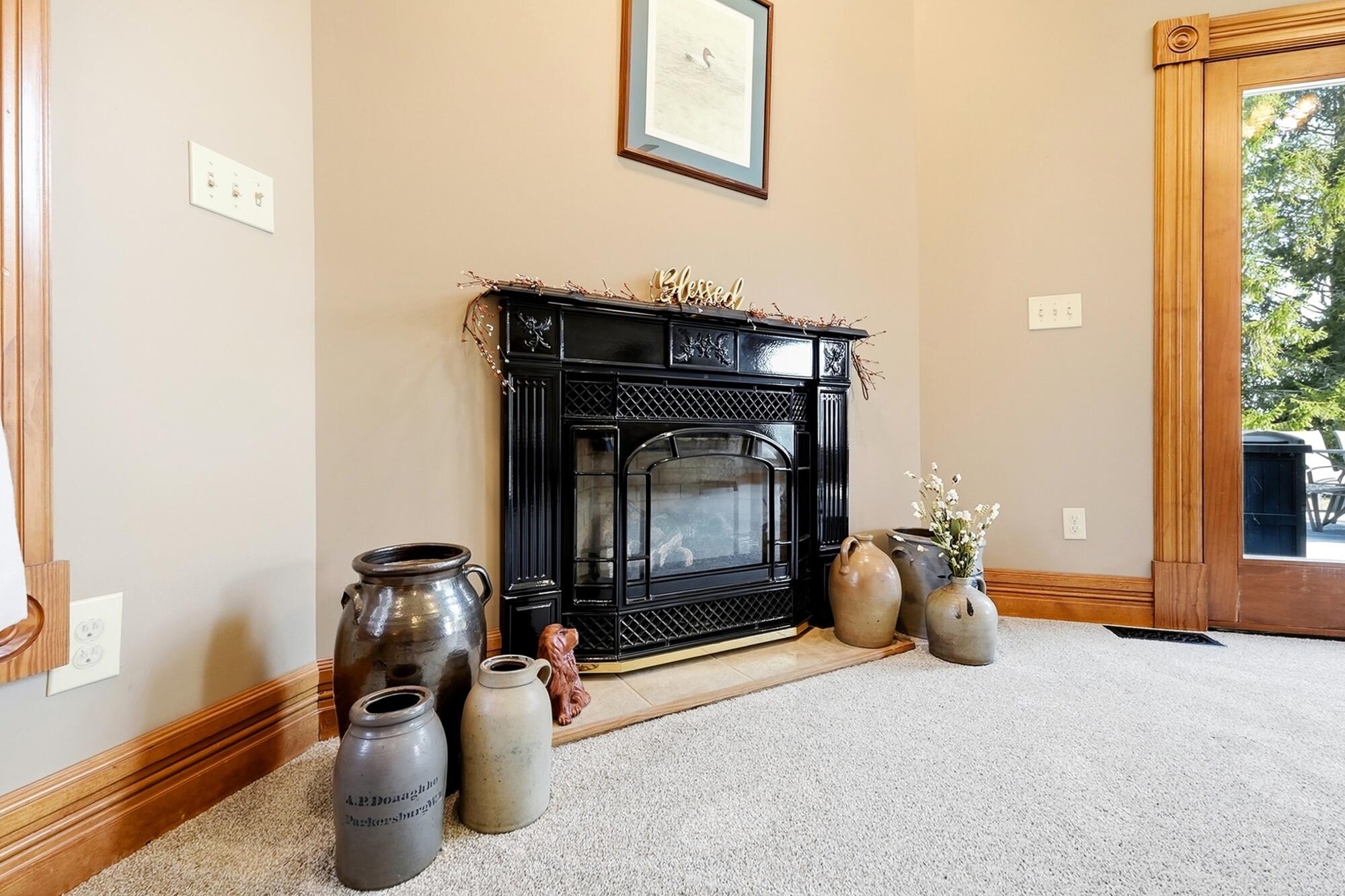6832 Detrick Jordan, Springfield, Ohio 45502