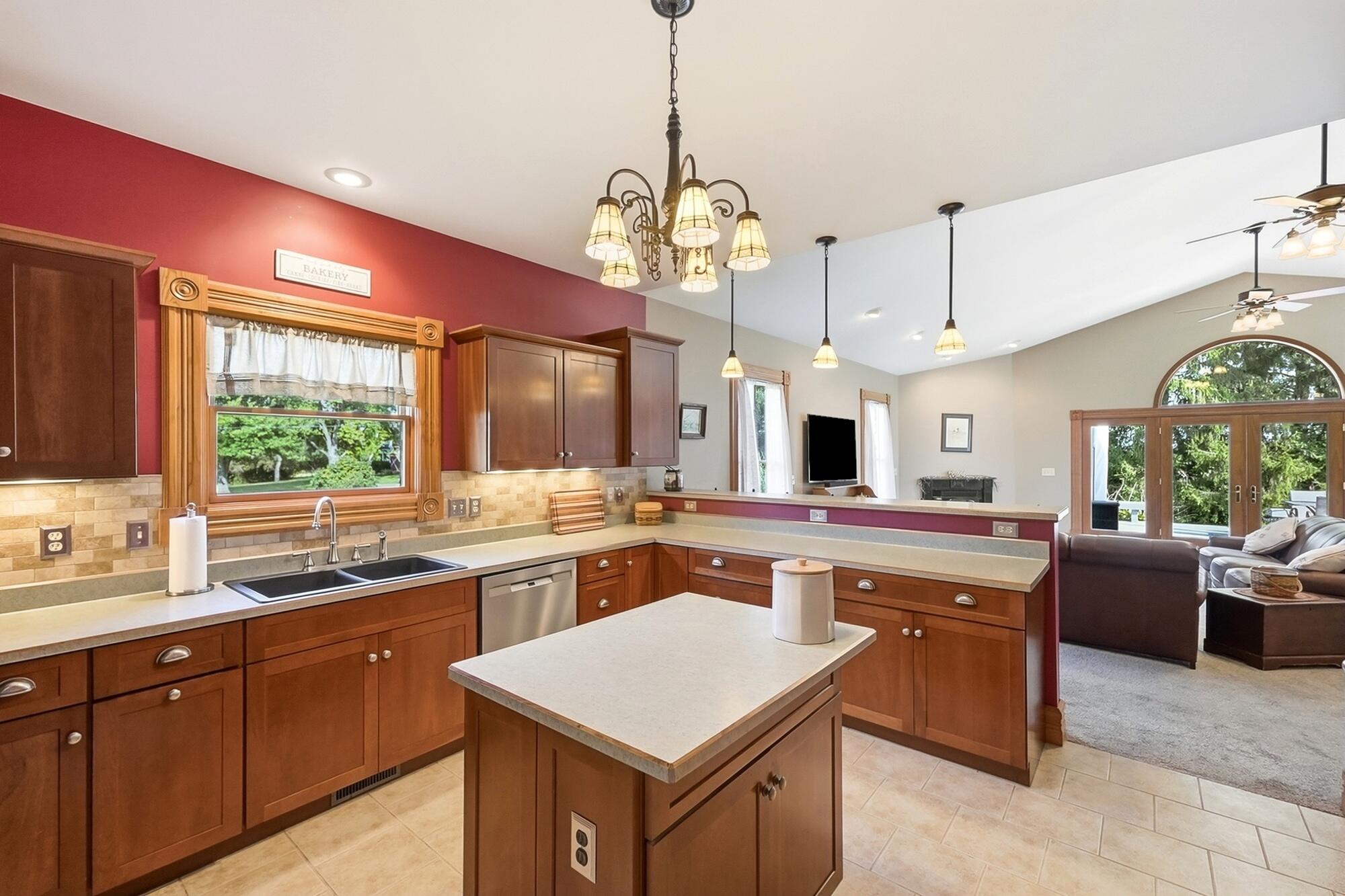 6832 Detrick Jordan, Springfield, Ohio 45502