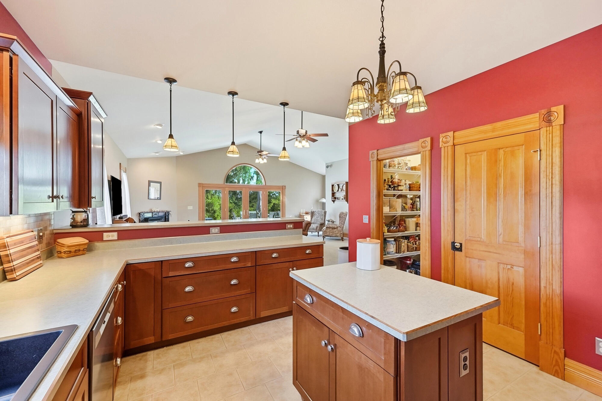 6832 Detrick Jordan, Springfield, Ohio 45502