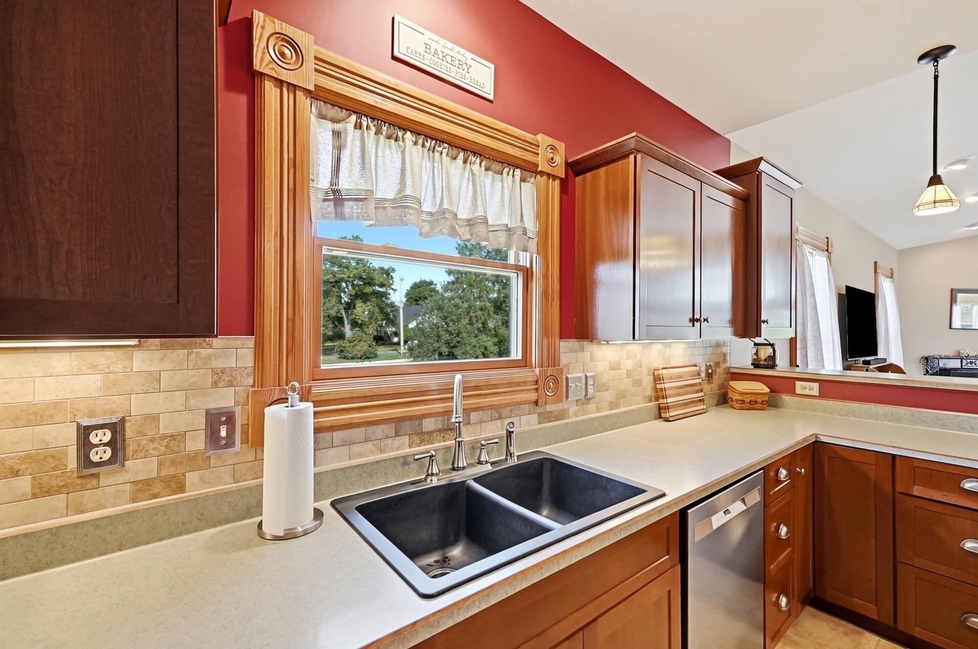 6832 Detrick Jordan, Springfield, Ohio 45502