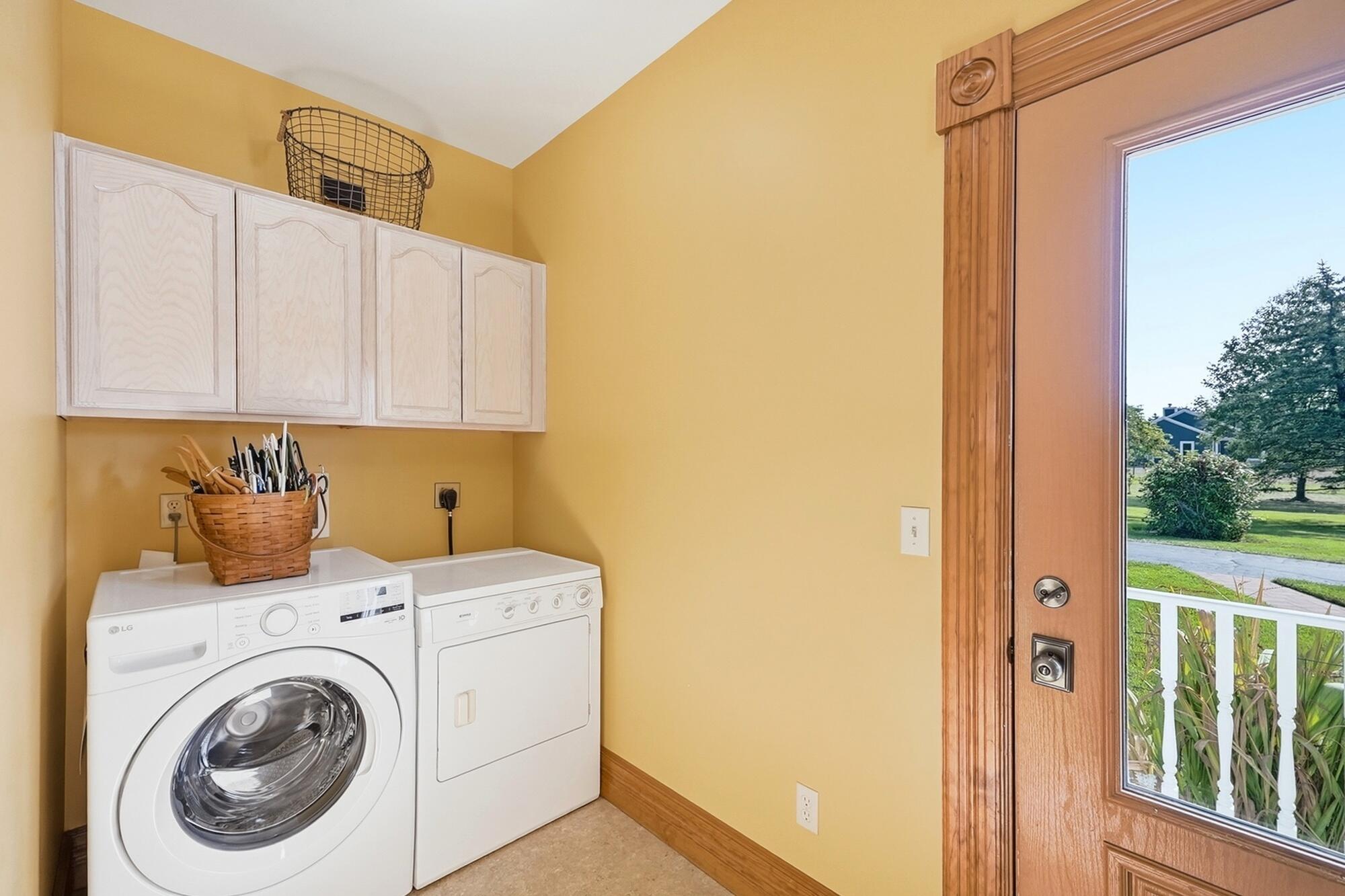 6832 Detrick Jordan, Springfield, Ohio 45502