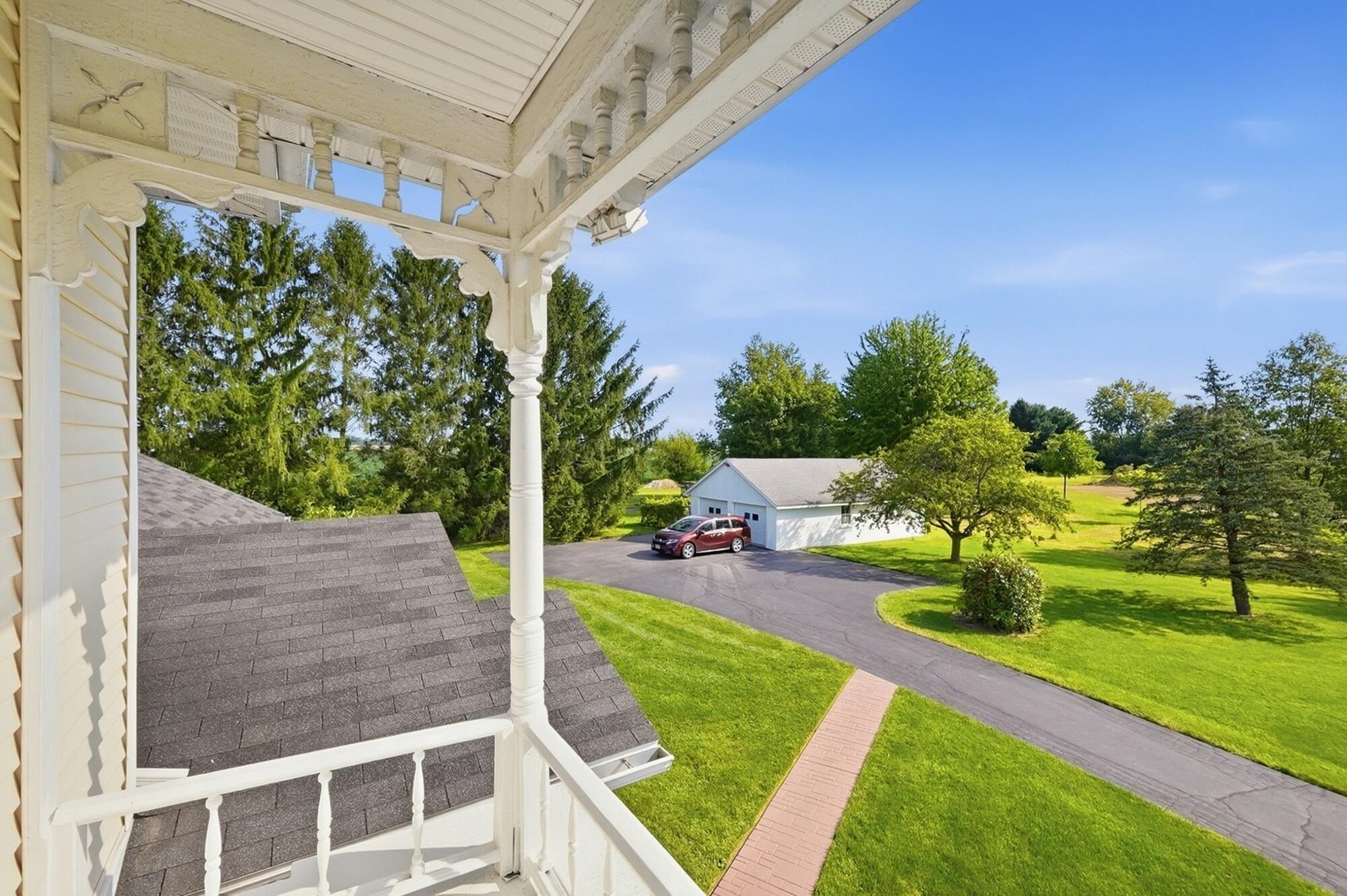 6832 Detrick Jordan, Springfield, Ohio 45502