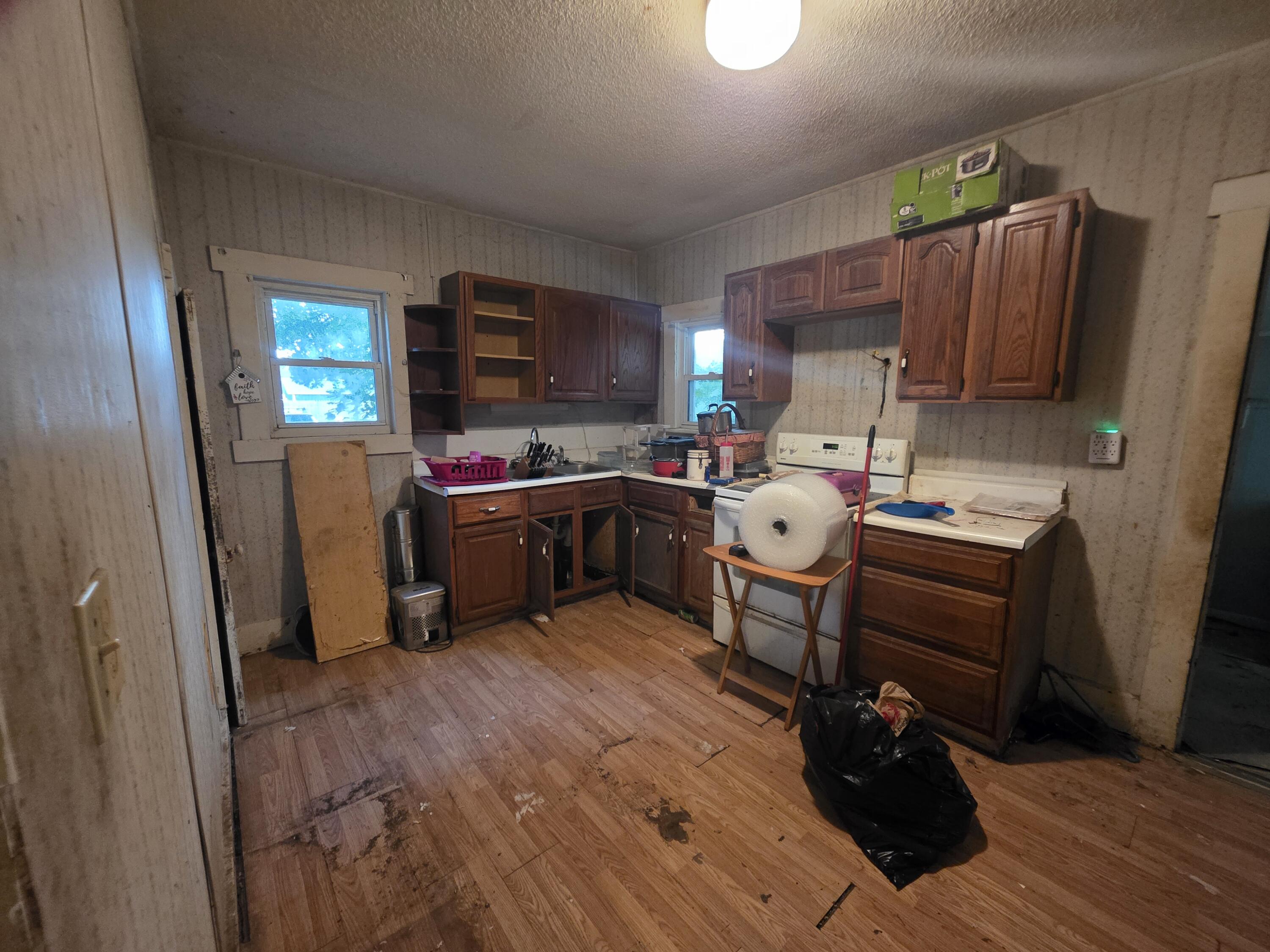 804 Detroit, Kenton, Ohio 43326