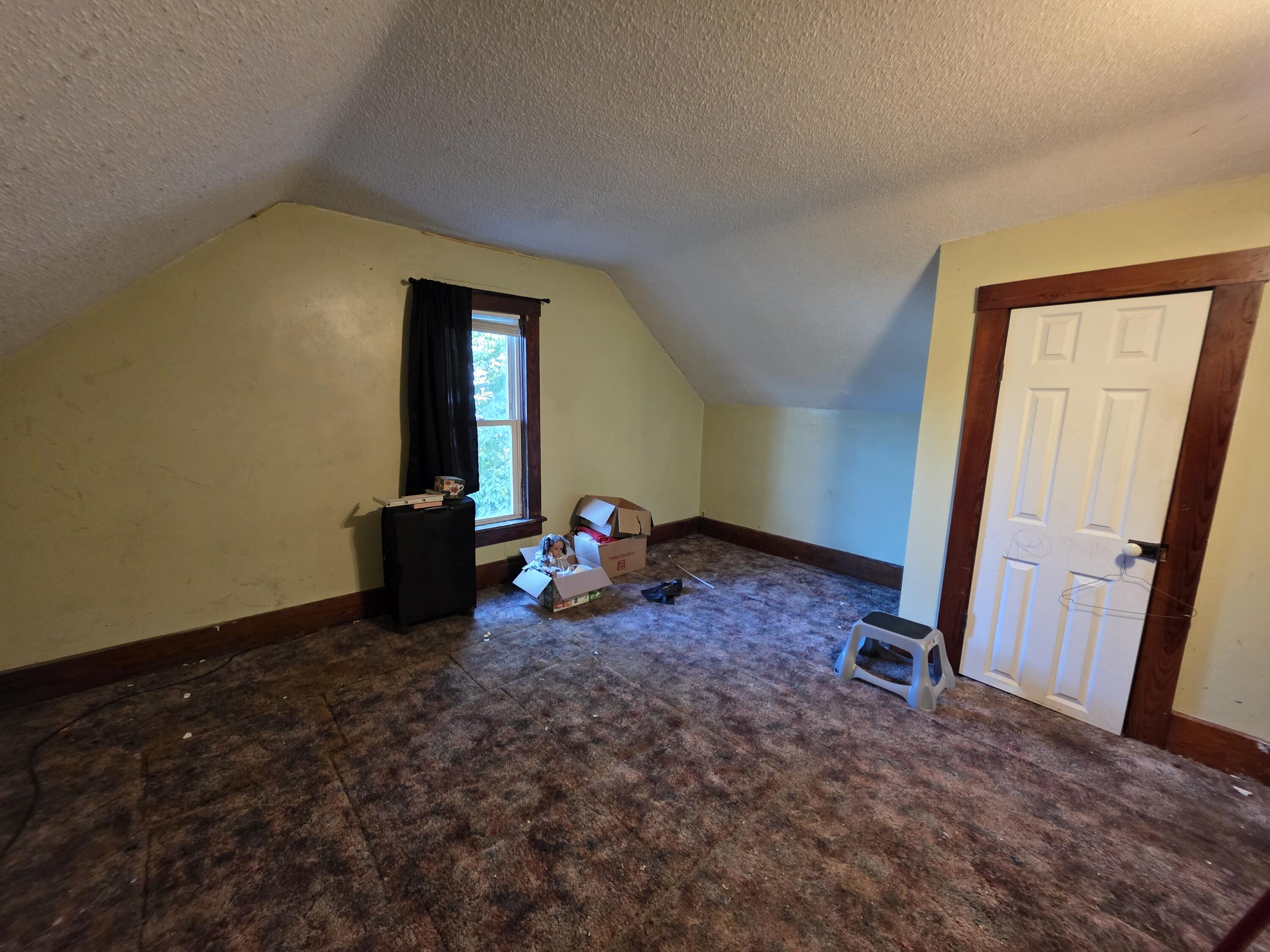 804 Detroit, Kenton, Ohio 43326
