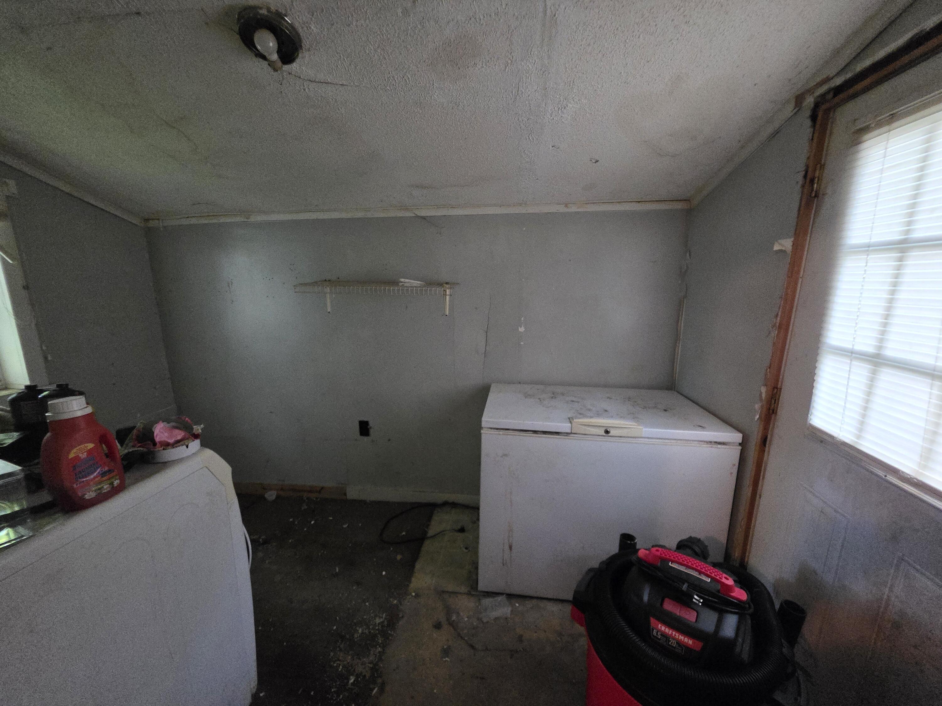 804 Detroit, Kenton, Ohio 43326