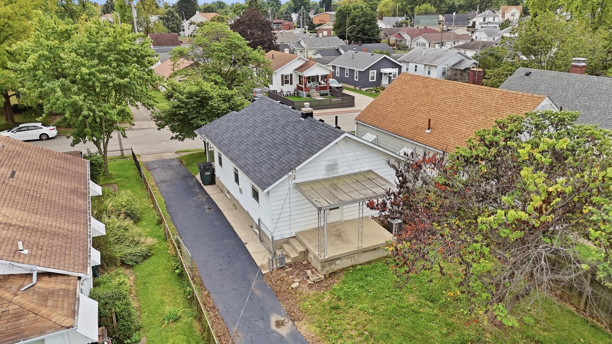 1017 Weng, Dayton, Ohio 45420