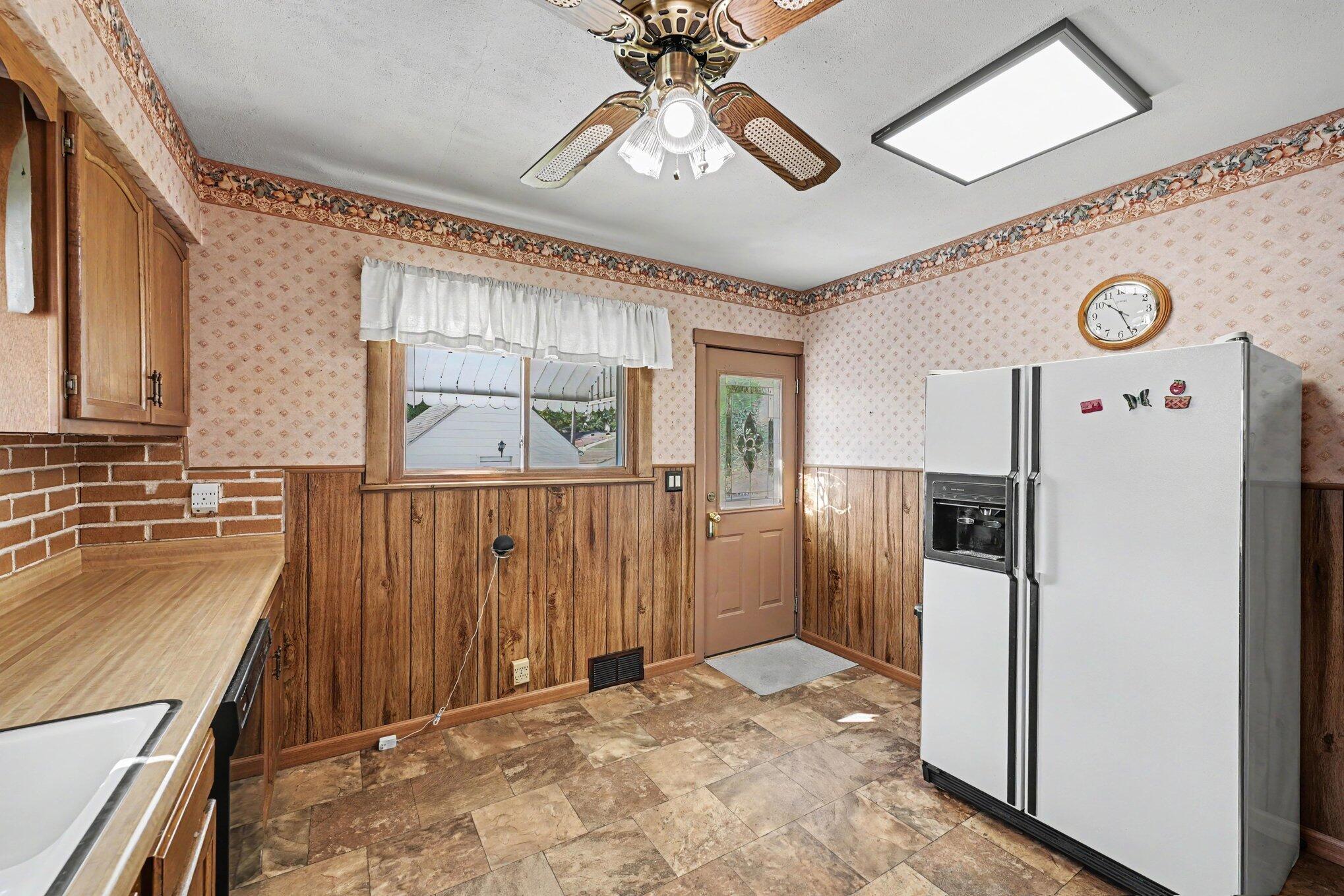 117 Hill, Pleasant Hill, Ohio 45359