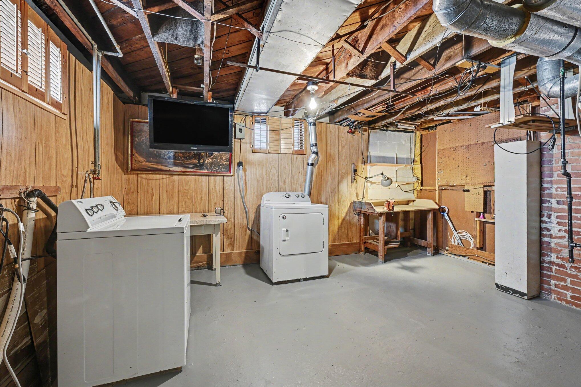 117 Hill, Pleasant Hill, Ohio 45359