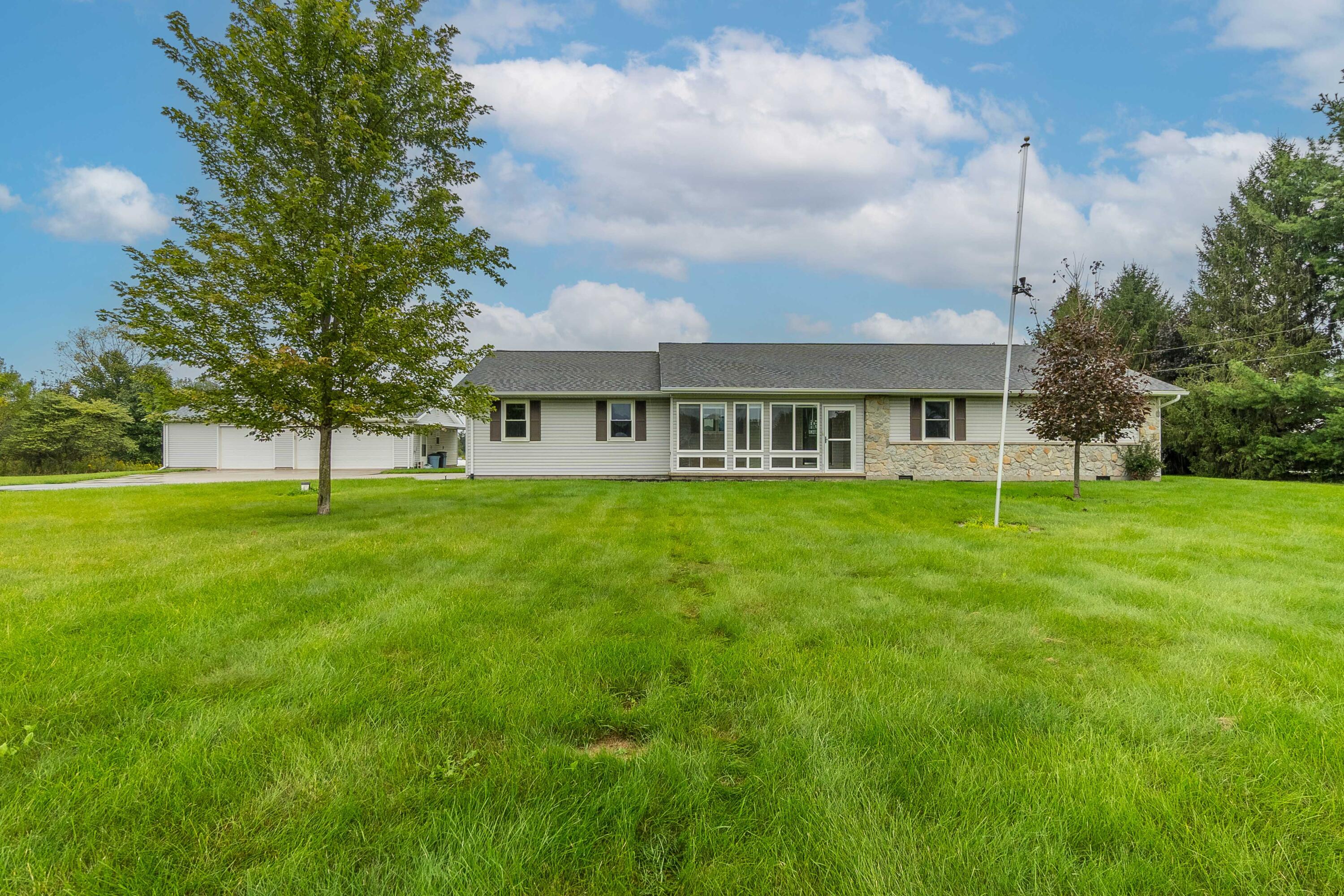 2320 State Route 47, Sidney, Ohio 45365