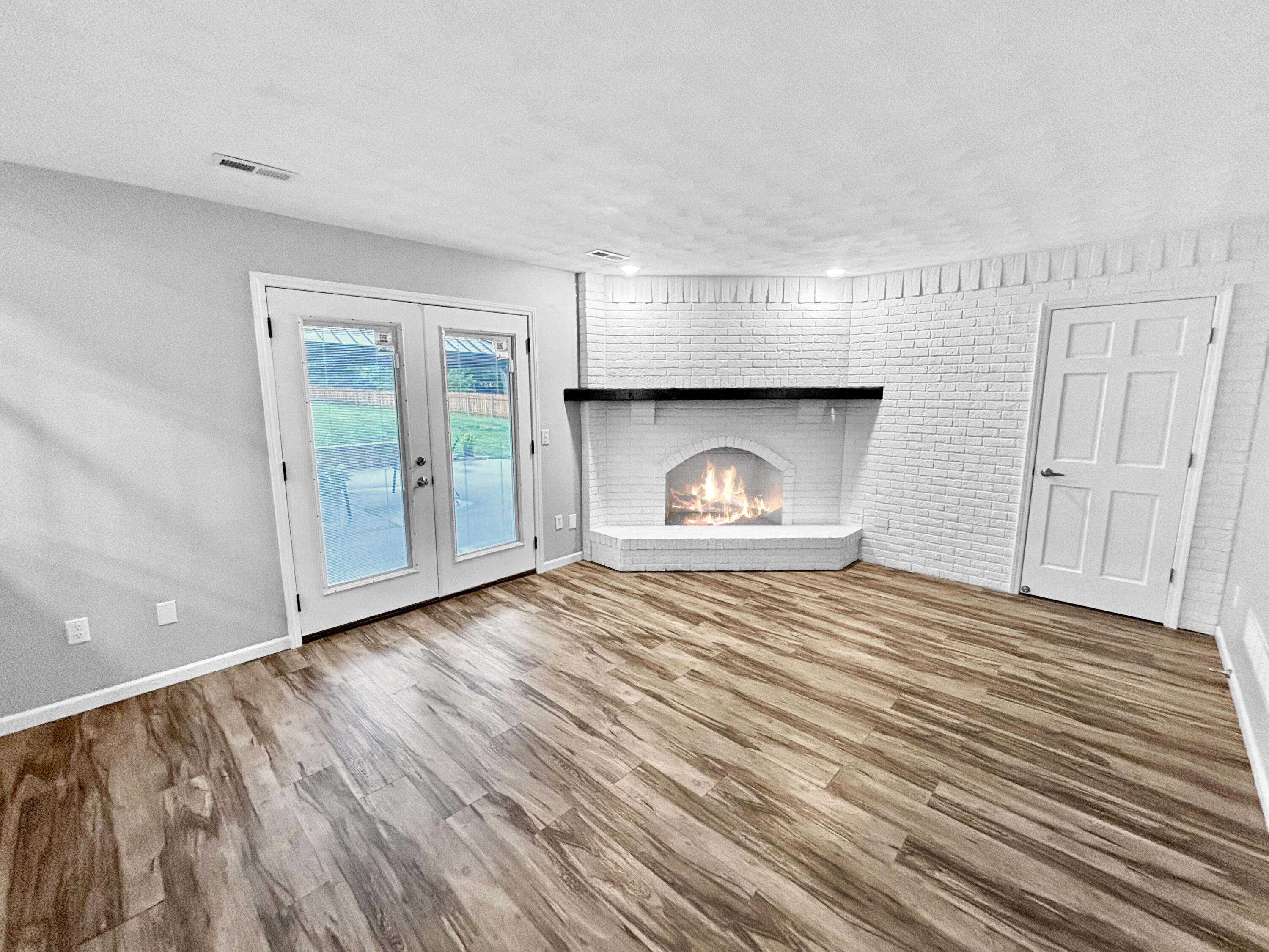 6800 Curtwood, Tipp City, Ohio 45371