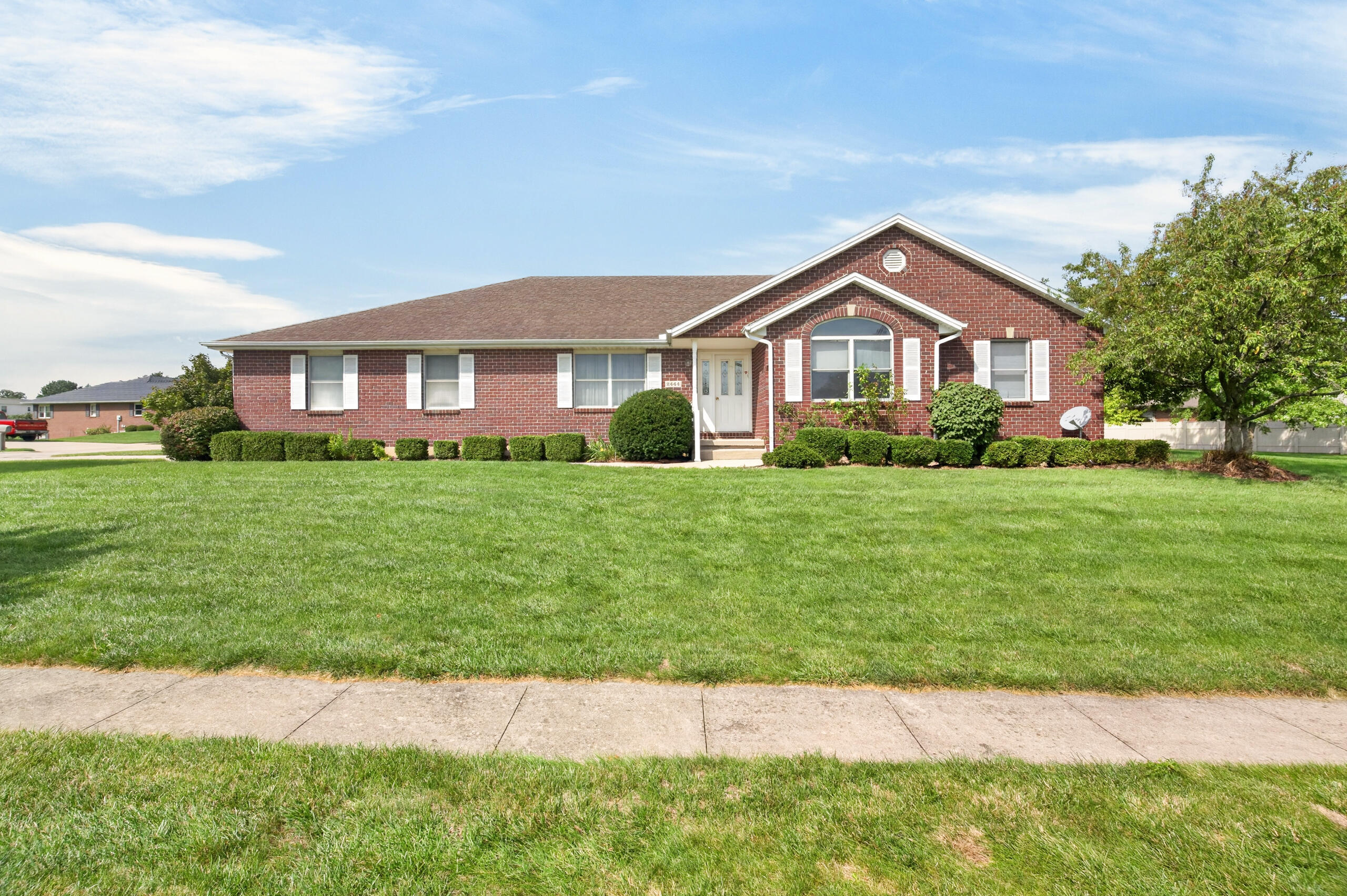 2444 Savanna, Sidney, Ohio 45365
