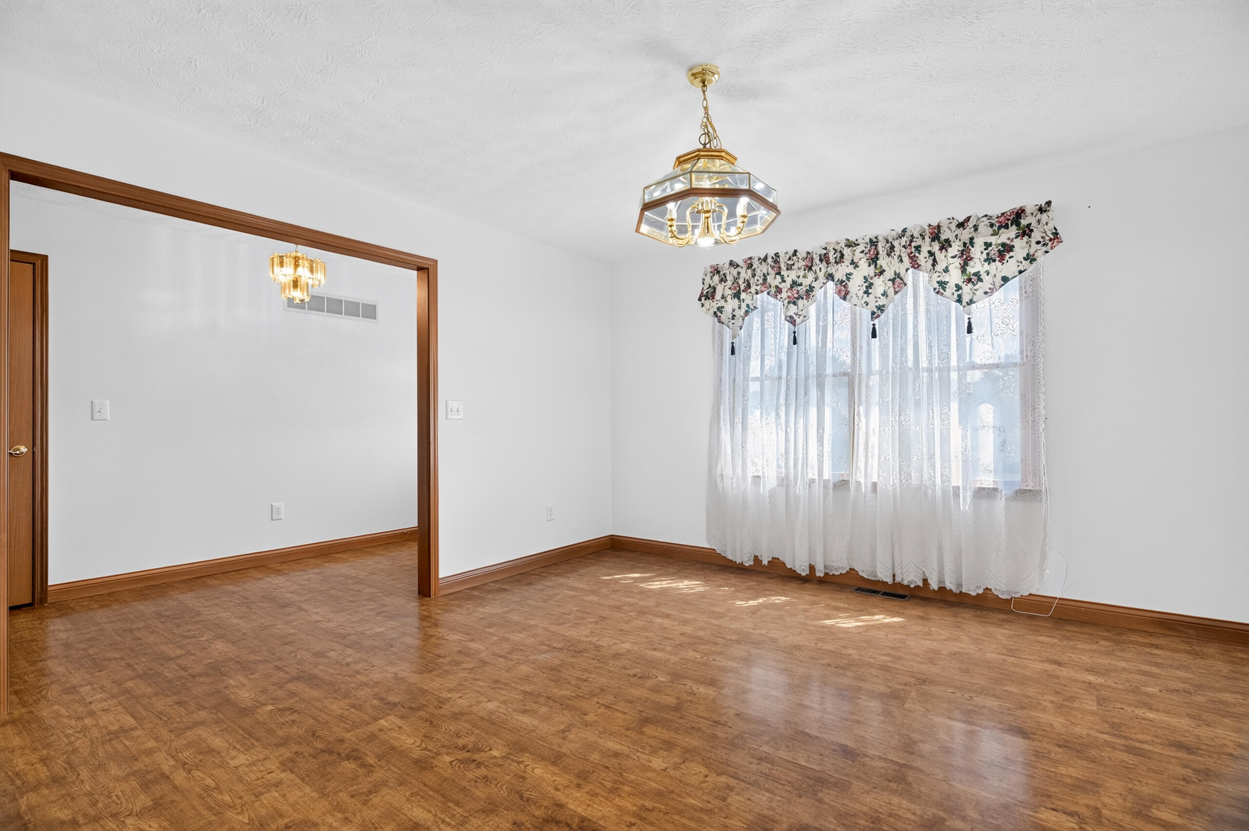 2444 Savanna, Sidney, Ohio 45365