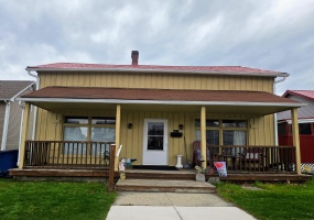 612 Spring, Saint Marys, Ohio 45885, 3 Bedroom Bedrooms, ,1 BathroomBathrooms,Residential,For Sale,Spring,1044633