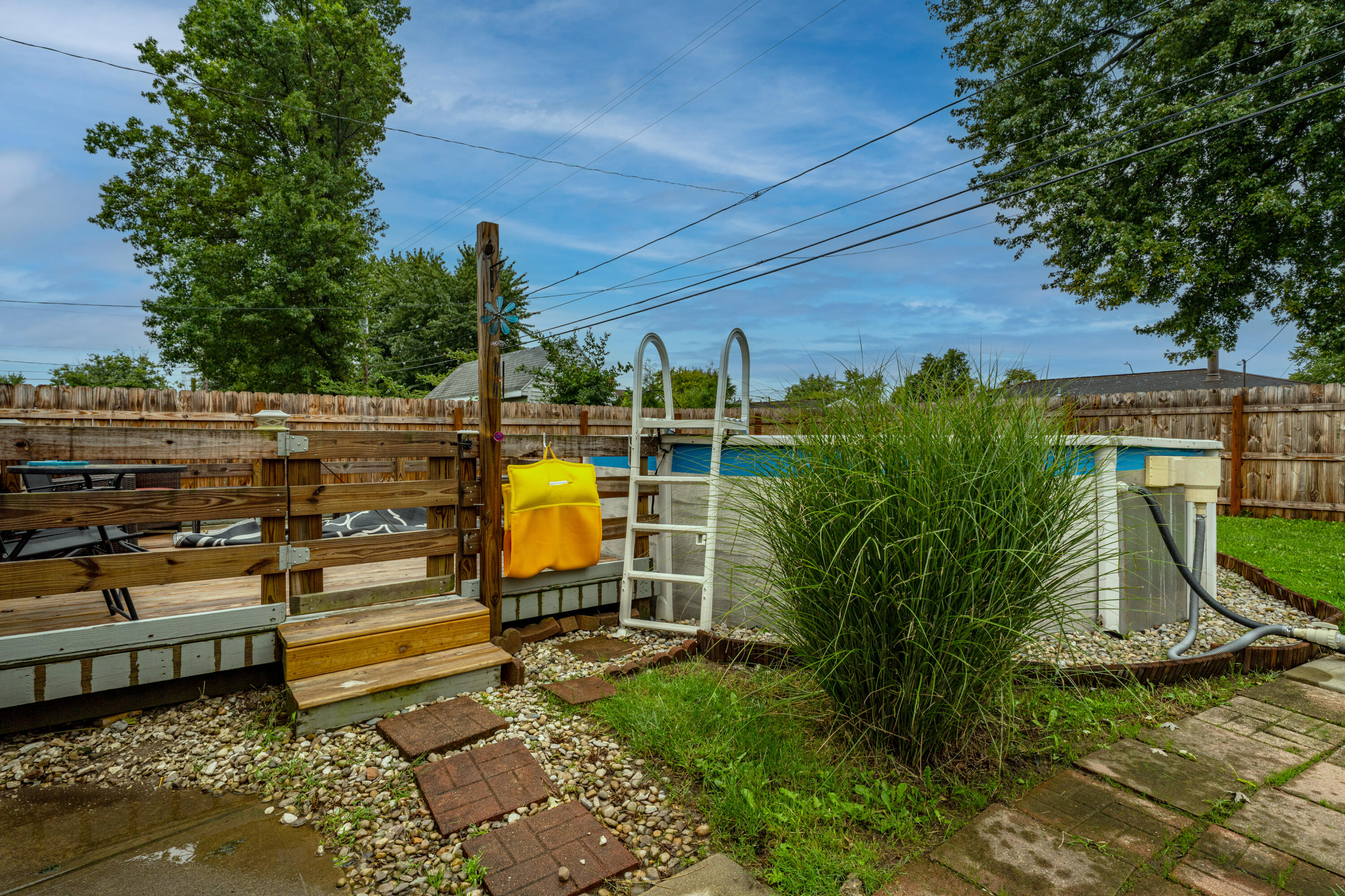 7701 Shepherdess, Huber Heights, Ohio 45424