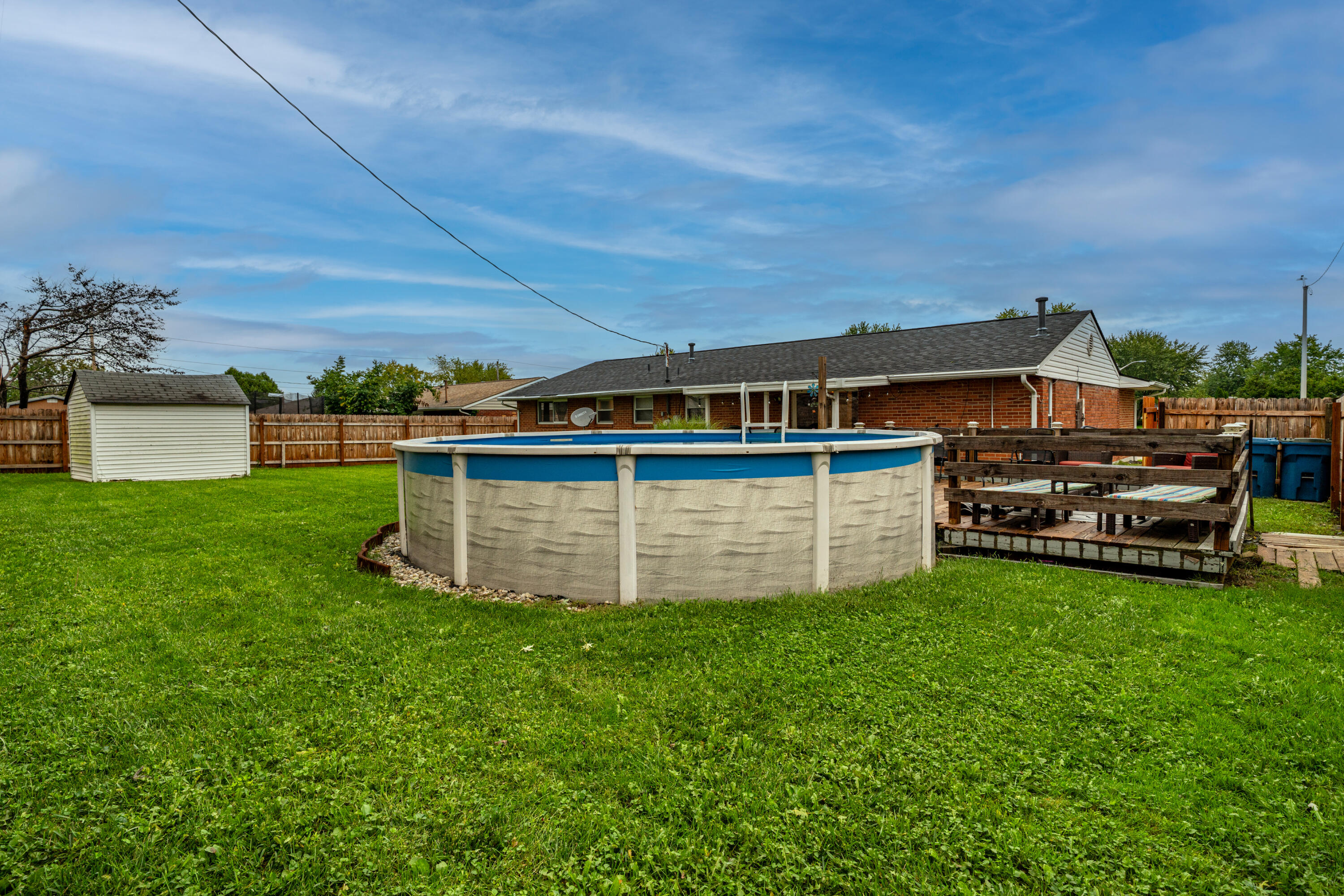 7701 Shepherdess, Huber Heights, Ohio 45424