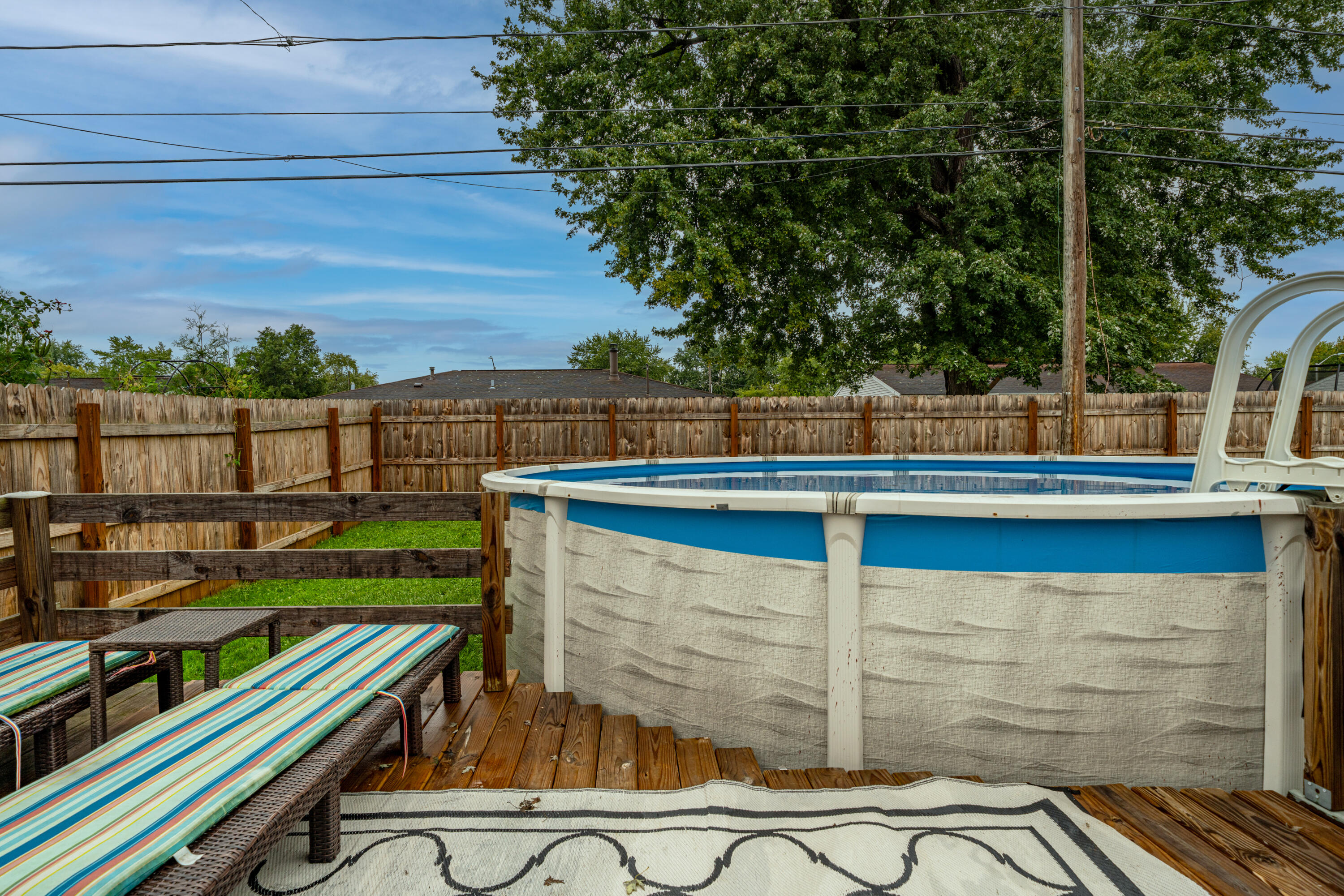 7701 Shepherdess, Huber Heights, Ohio 45424
