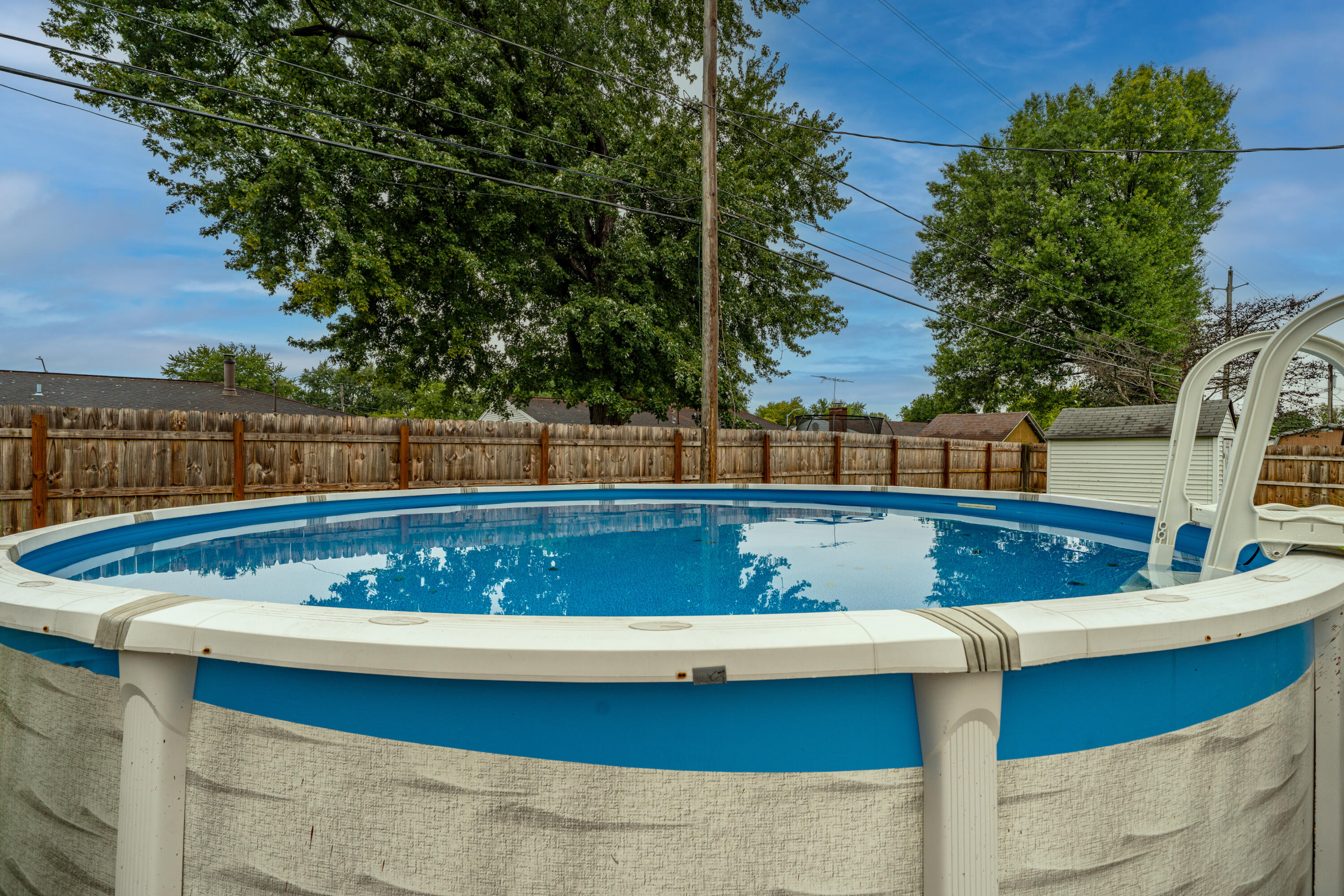 7701 Shepherdess, Huber Heights, Ohio 45424