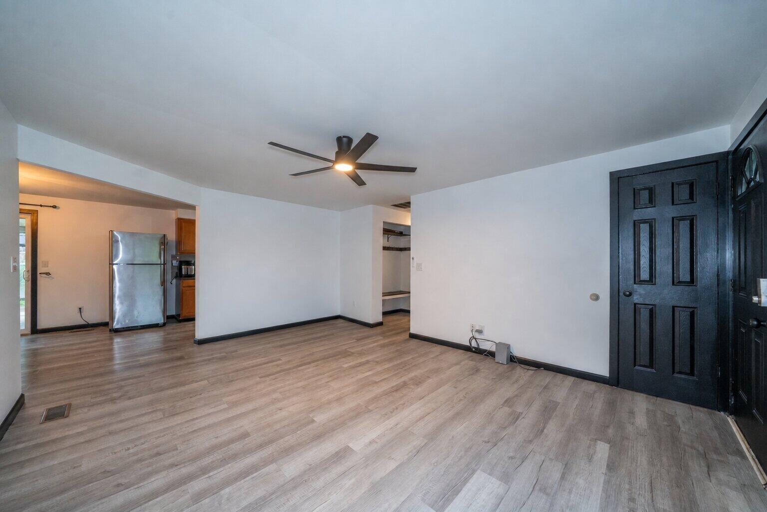 7701 Shepherdess, Huber Heights, Ohio 45424