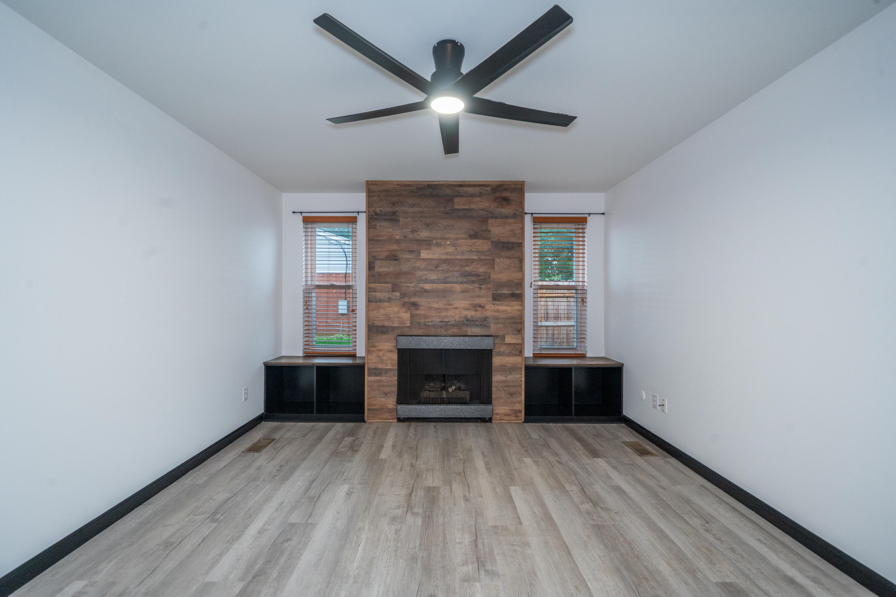 7701 Shepherdess, Huber Heights, Ohio 45424