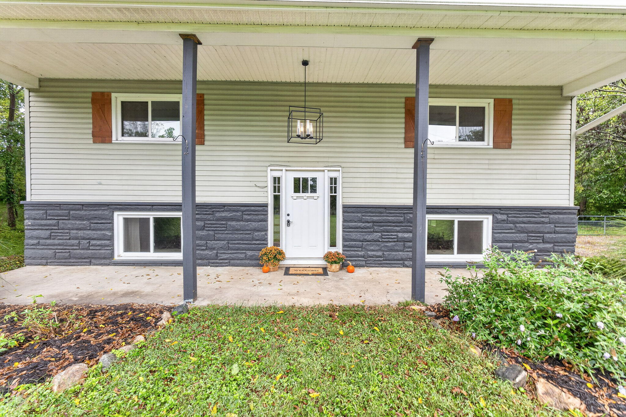 276 Dellinger, Urbana, Ohio 43078