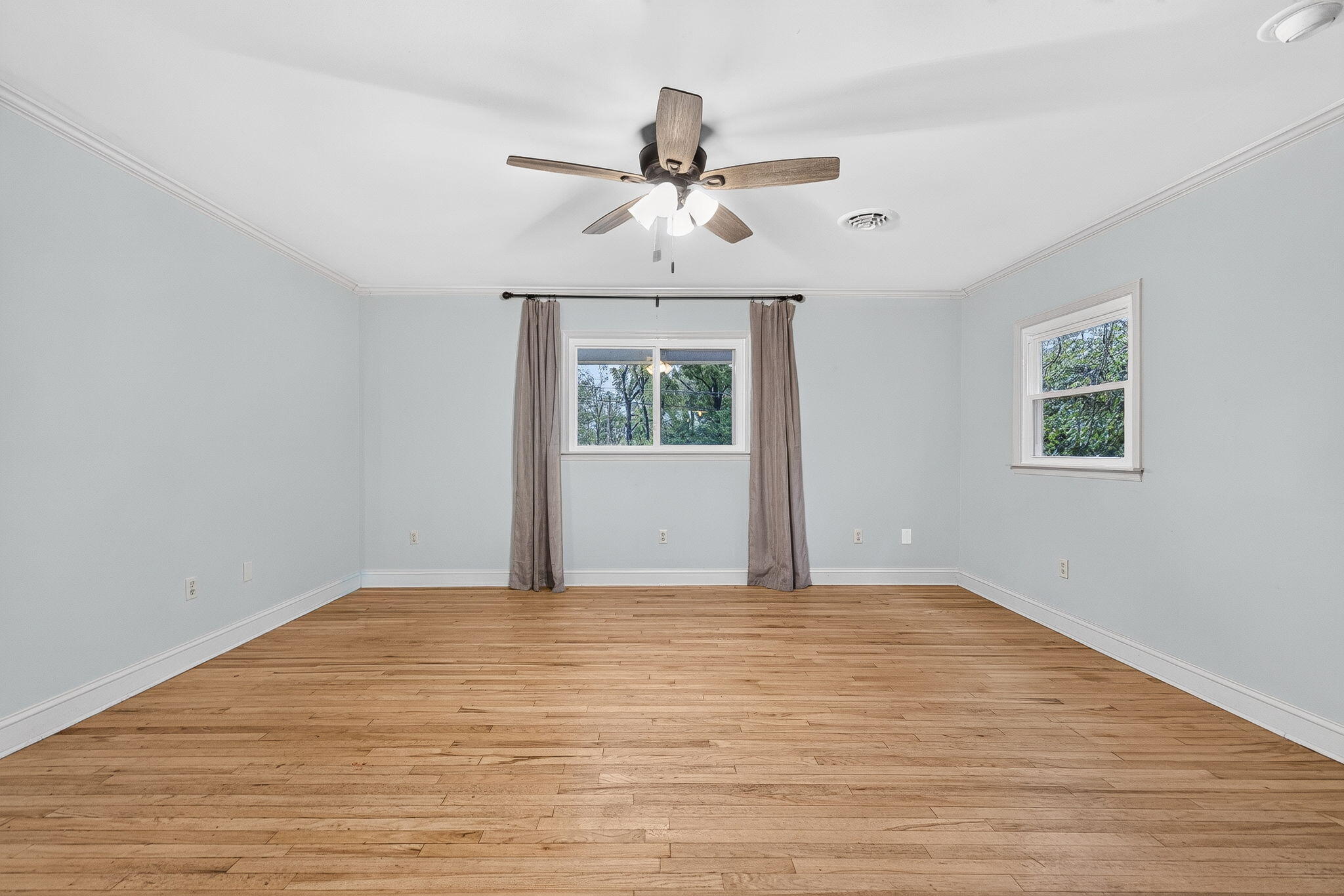 276 Dellinger, Urbana, Ohio 43078
