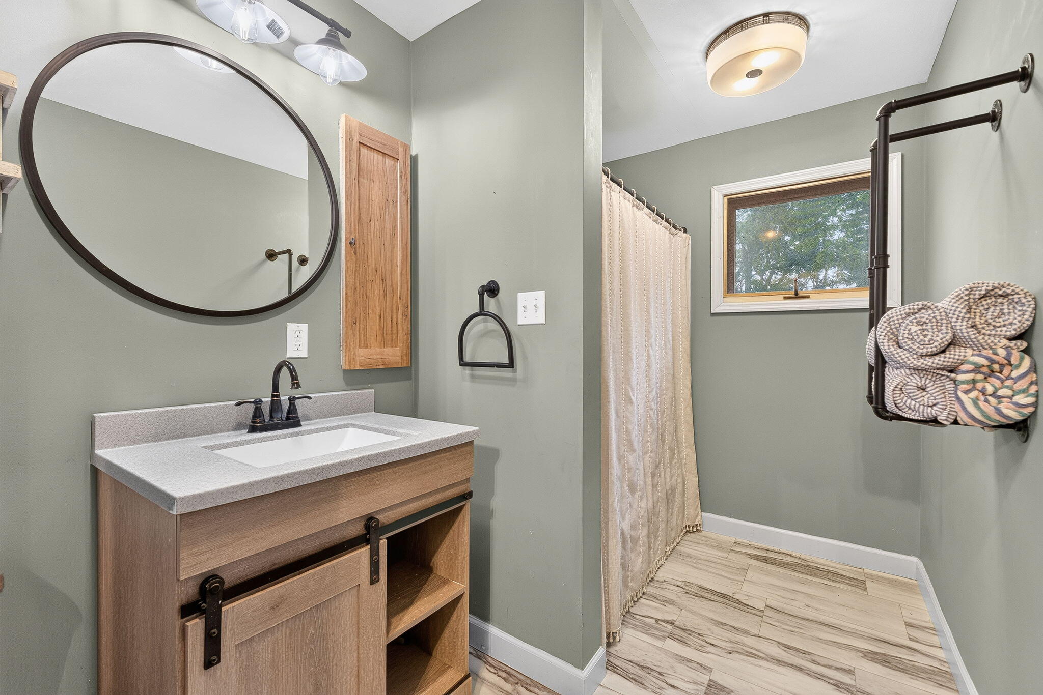 276 Dellinger, Urbana, Ohio 43078