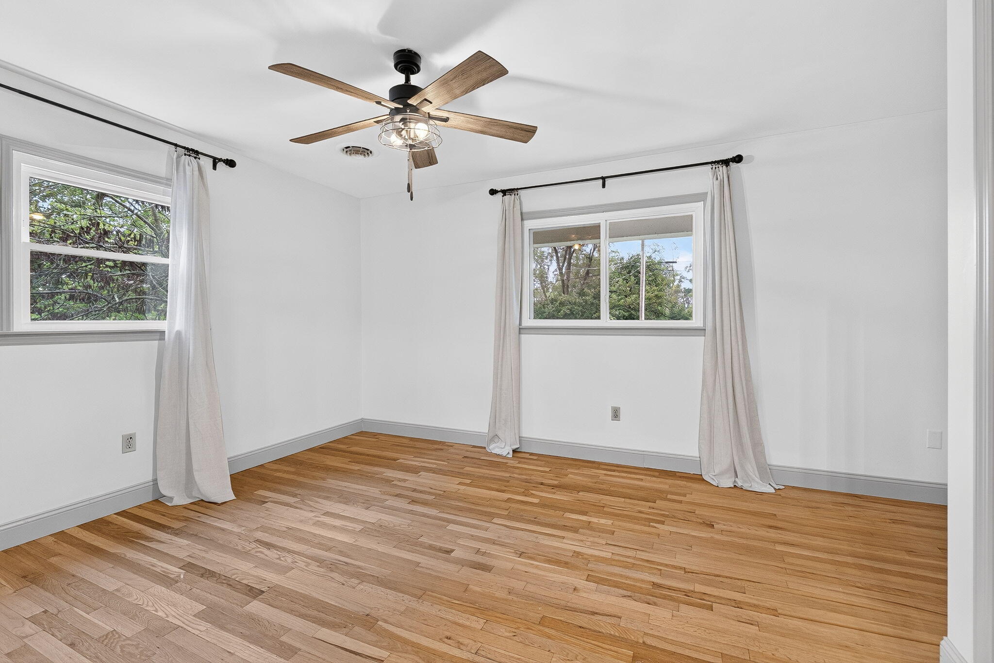 276 Dellinger, Urbana, Ohio 43078