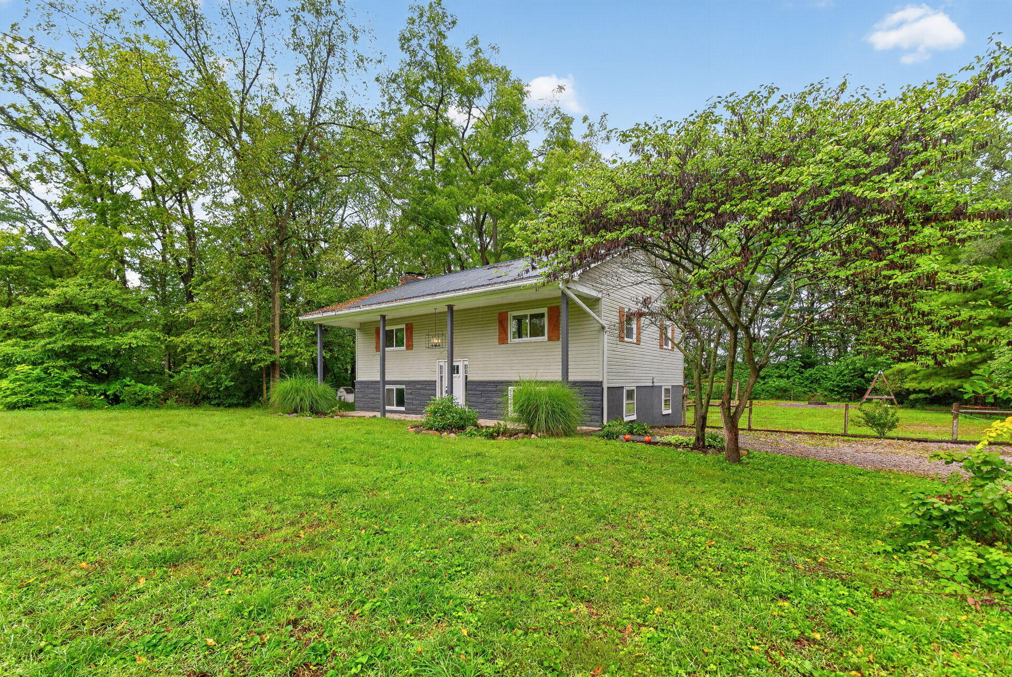 276 Dellinger, Urbana, Ohio 43078