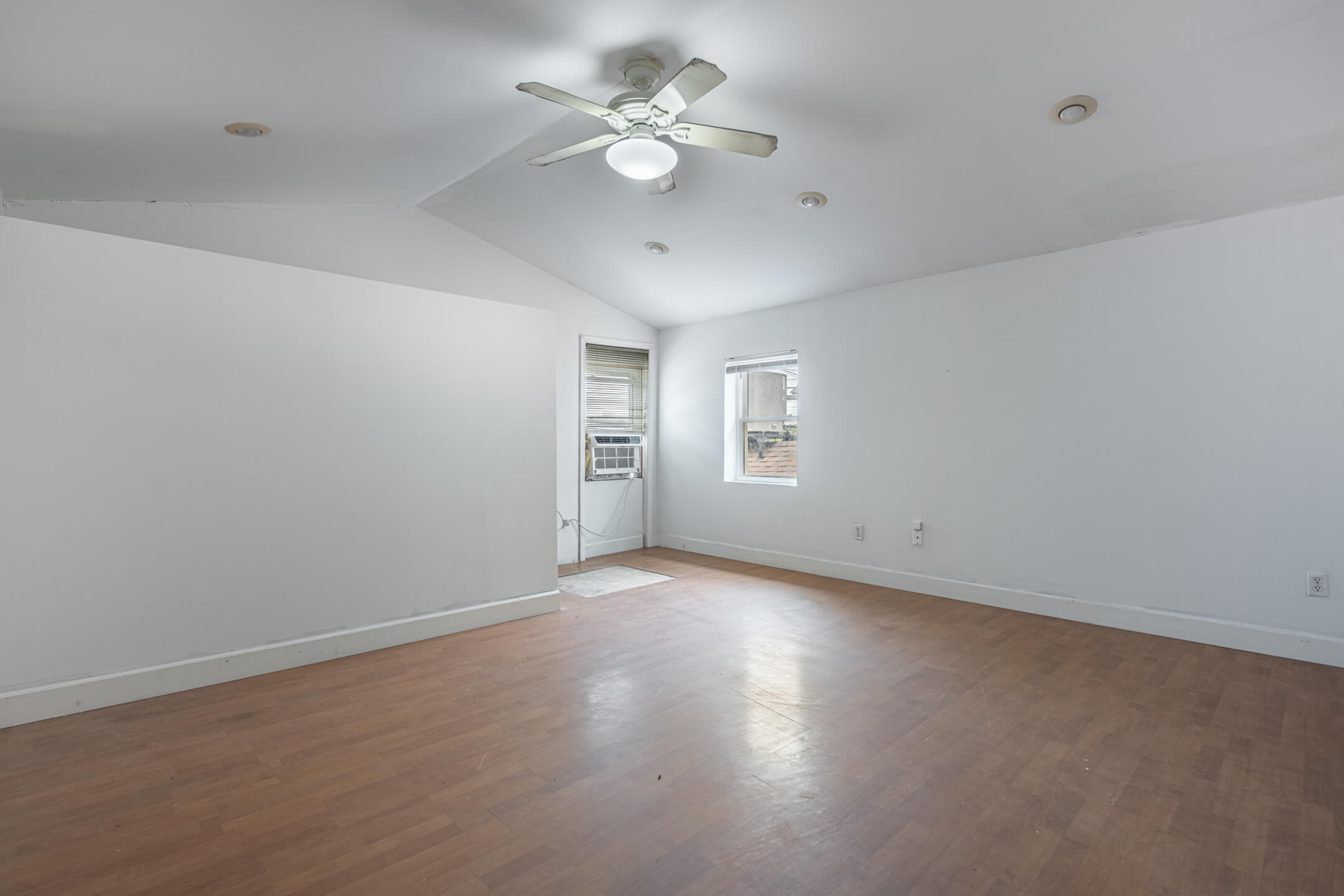 18 Market, Troy, Ohio 45373