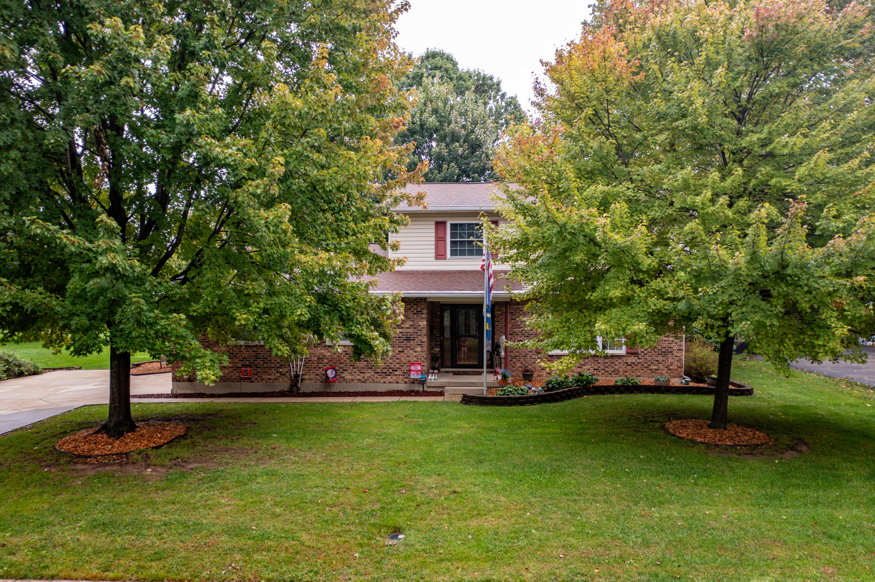 1874 Willowgreen, Beavercreek, Ohio 45432