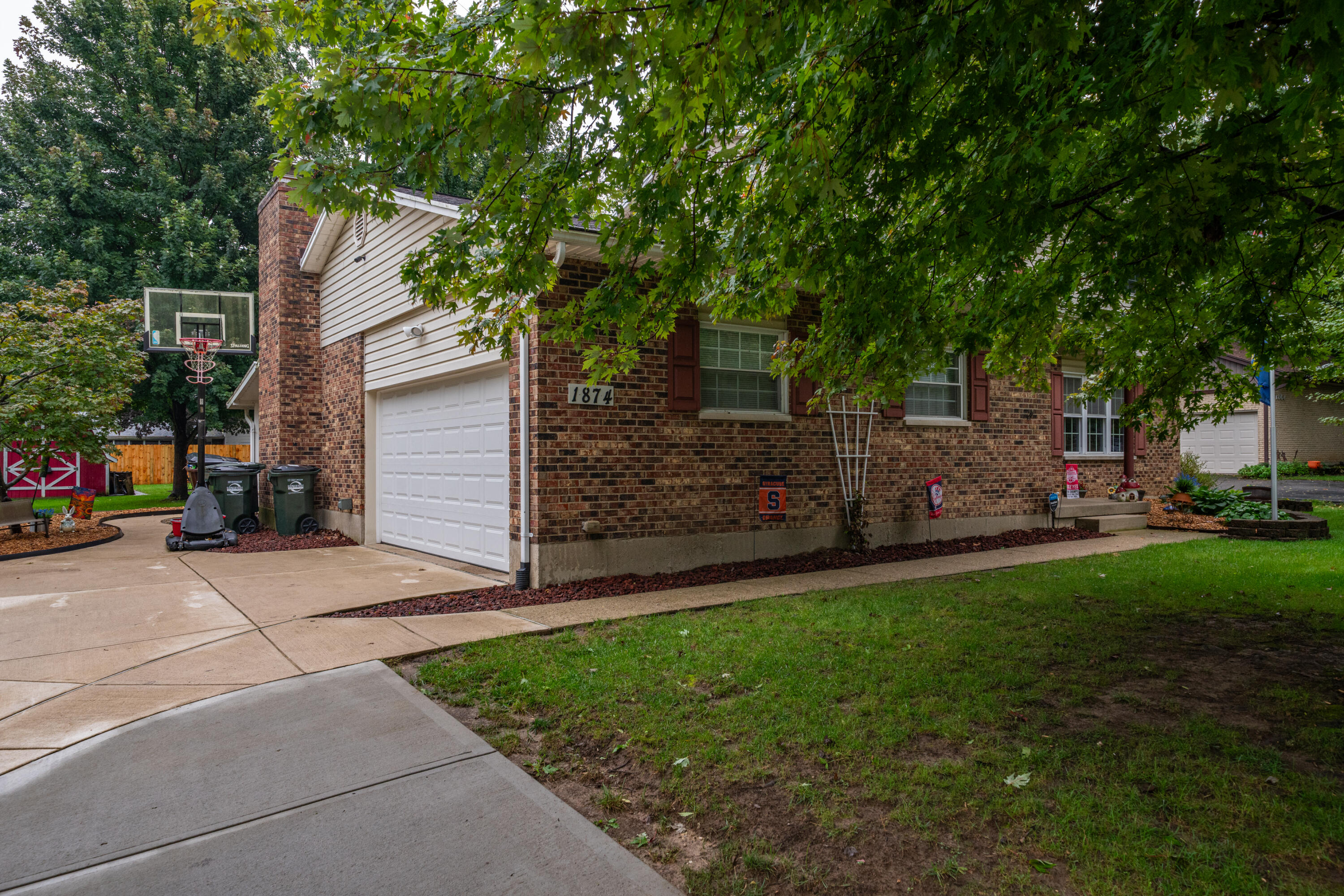 1874 Willowgreen, Beavercreek, Ohio 45432