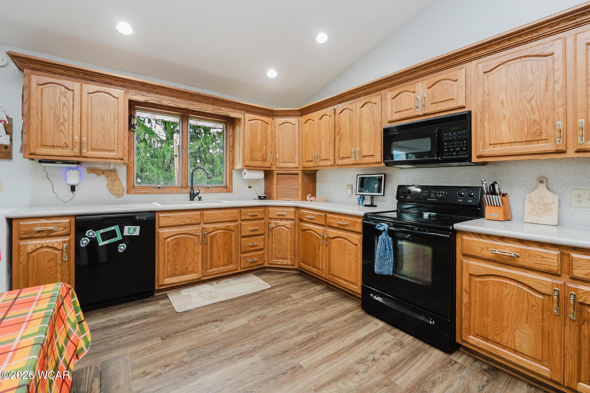 8316 Phillips Road, Bluffton, Ohio