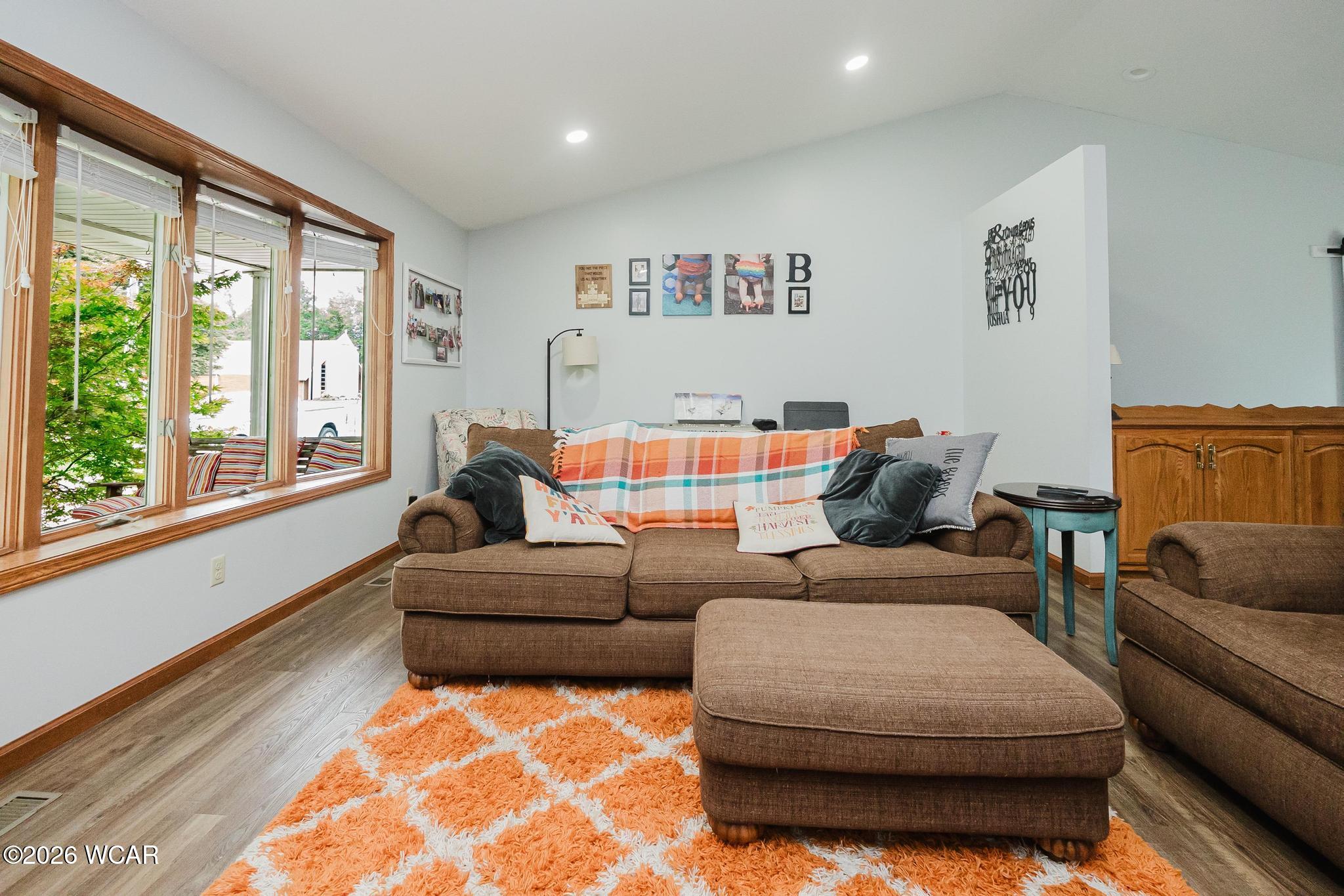 8316 Phillips Road, Bluffton, Ohio