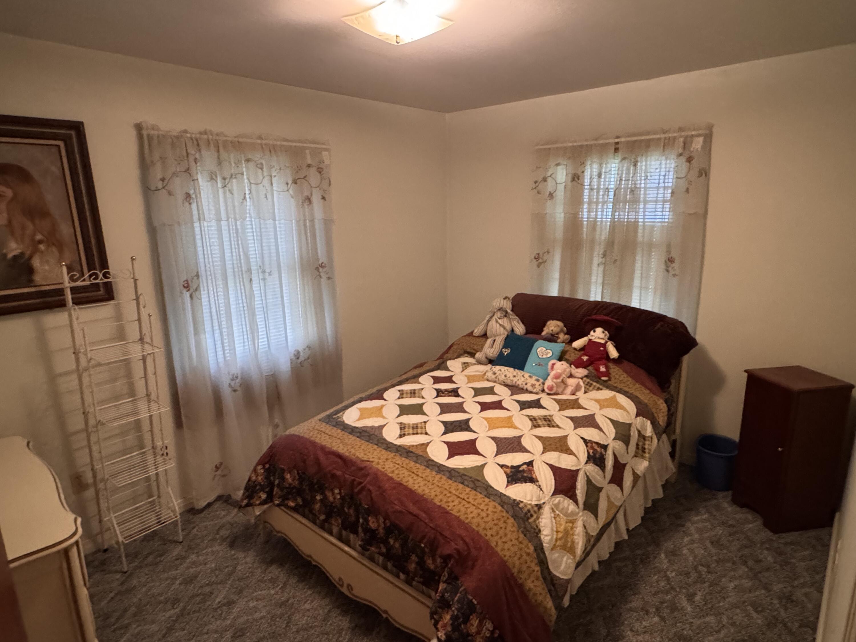 166 Ravenwood, Springfield, Ohio 45504
