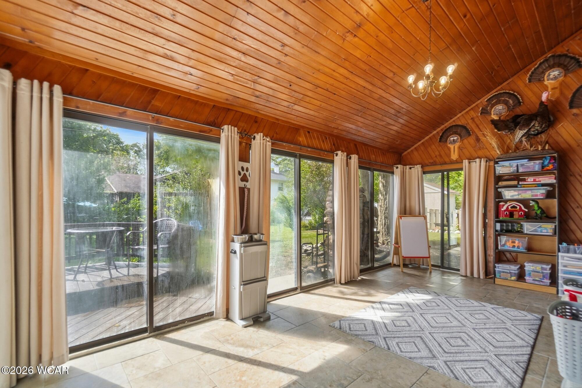 2825 Shadowood Drive, Lima, Ohio