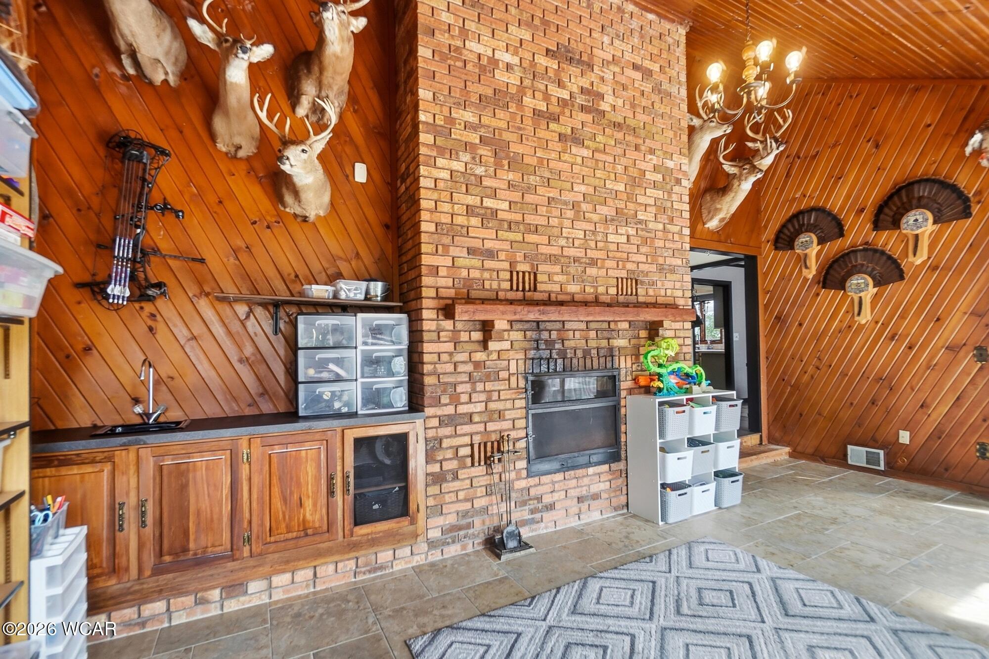2825 Shadowood Drive, Lima, Ohio