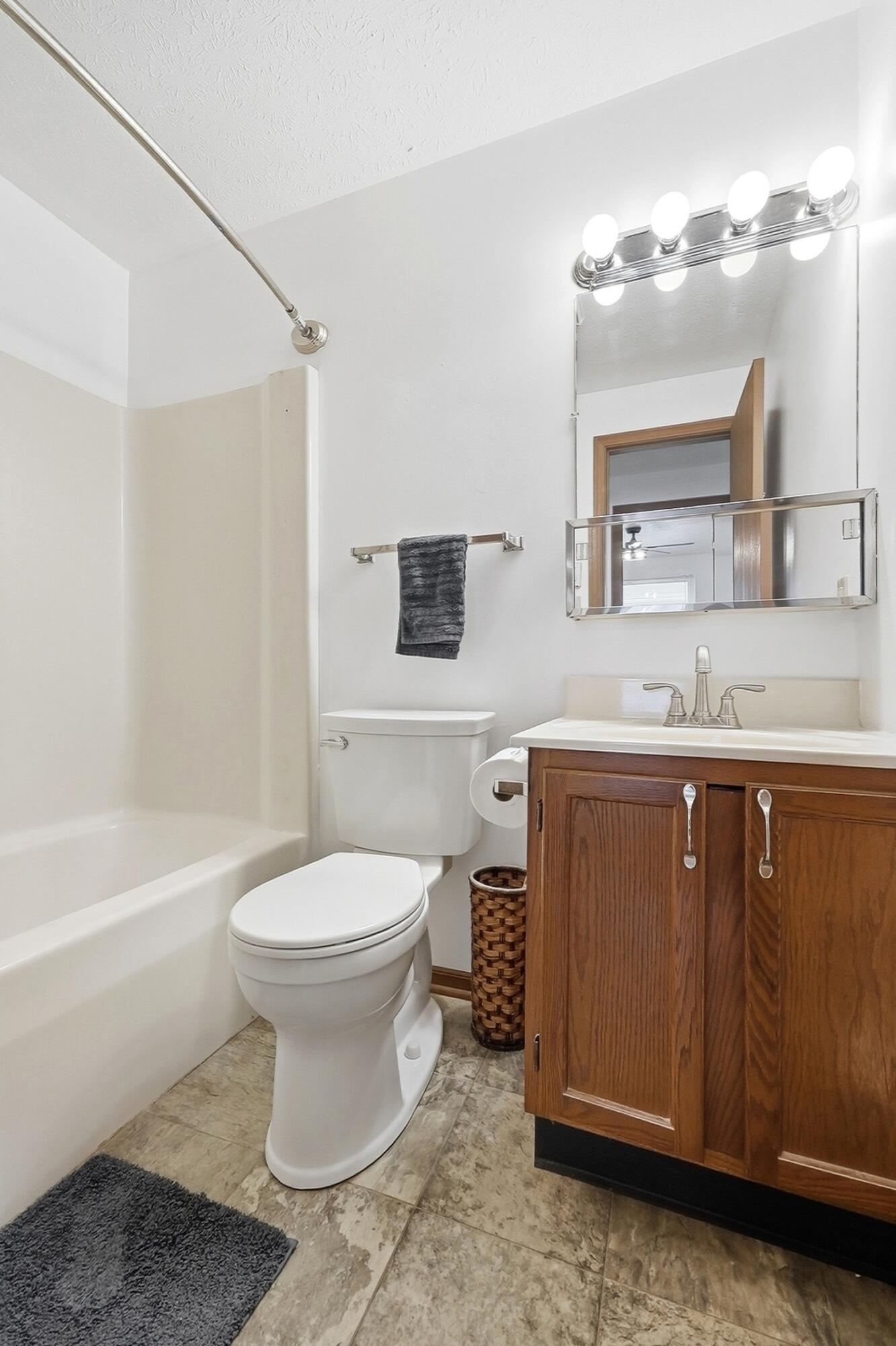 1035 Cheyenne, Springfield, Ohio 45503