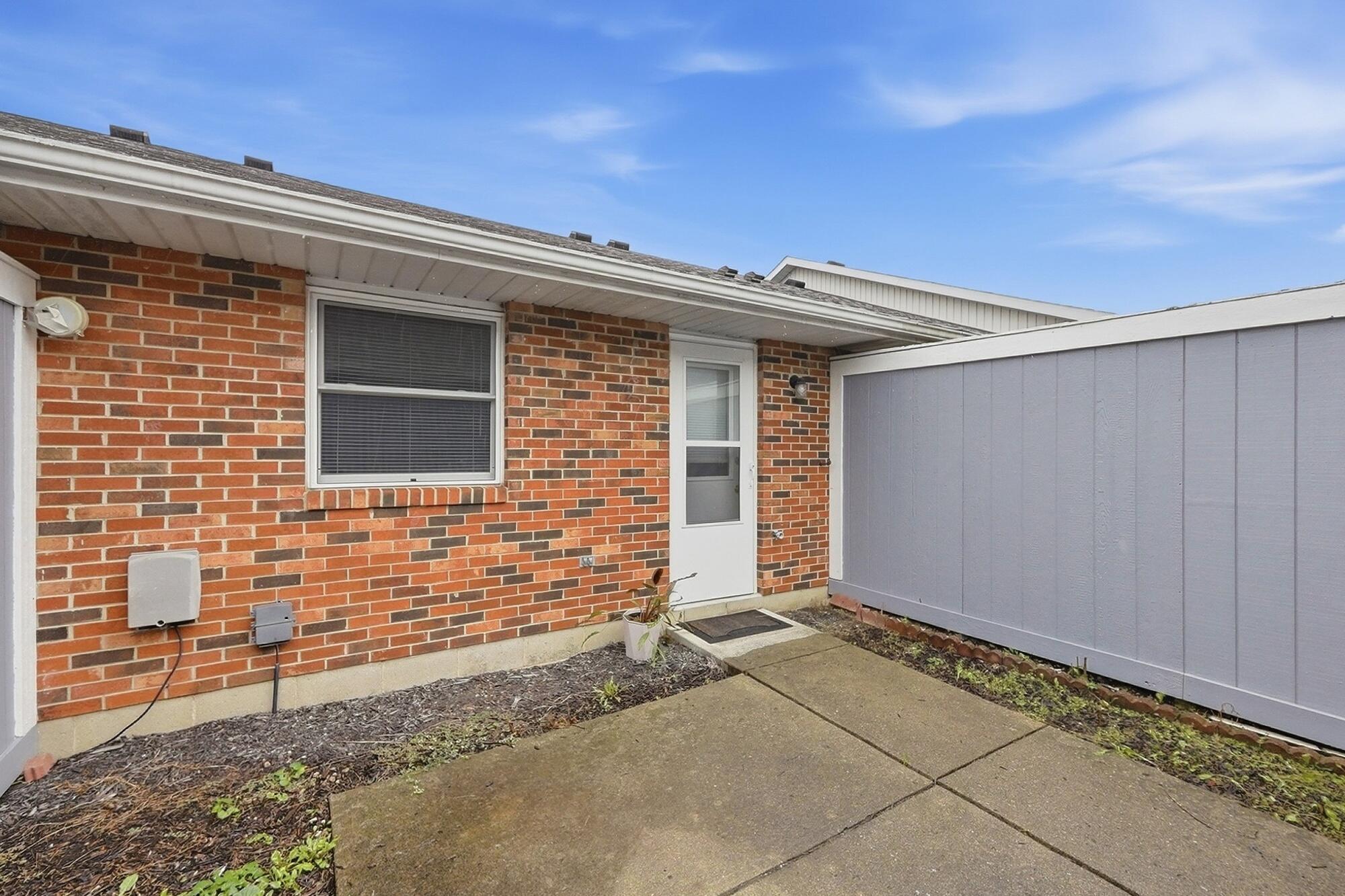 1035 Cheyenne, Springfield, Ohio 45503