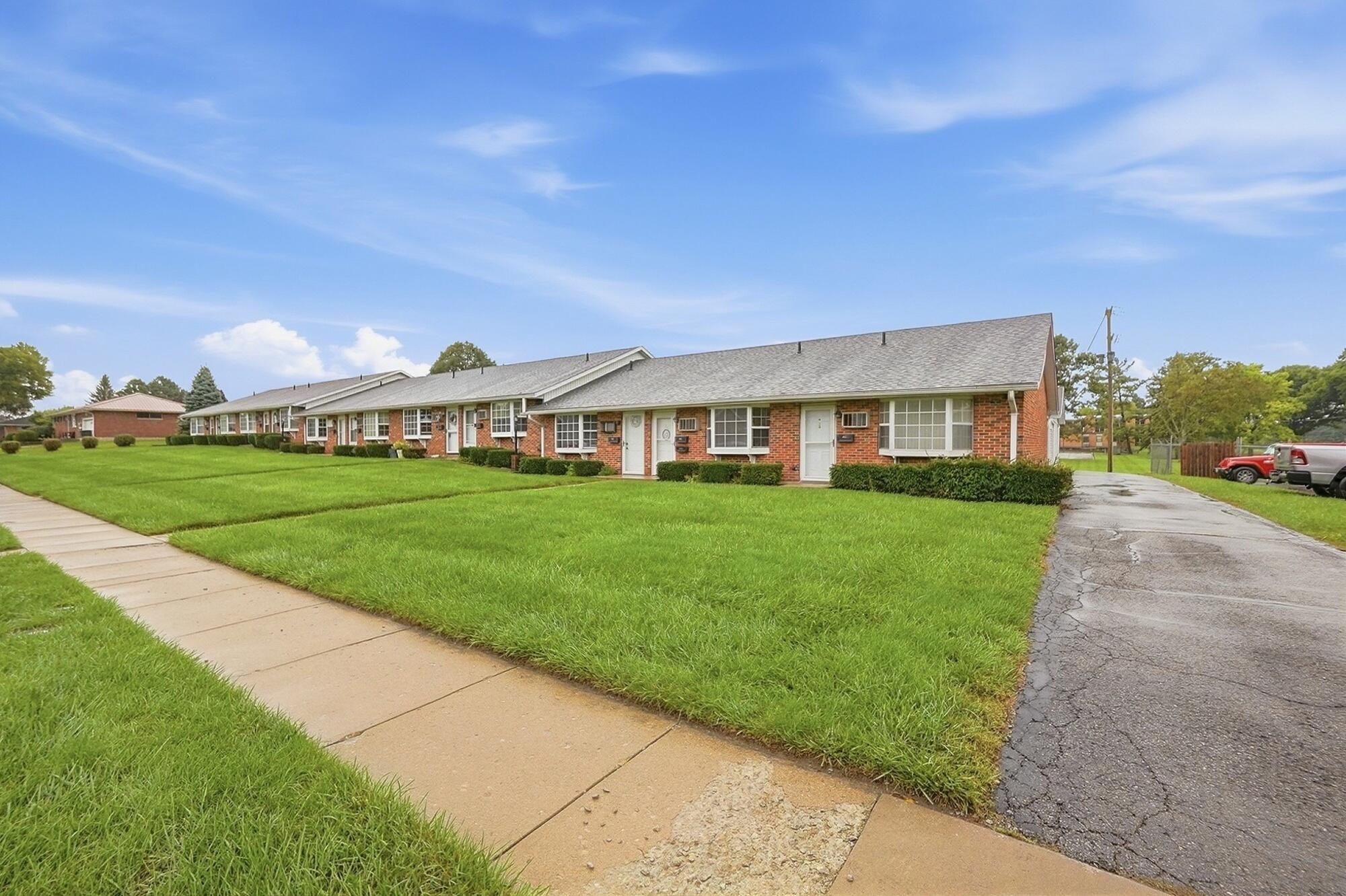 1035 Cheyenne, Springfield, Ohio 45503