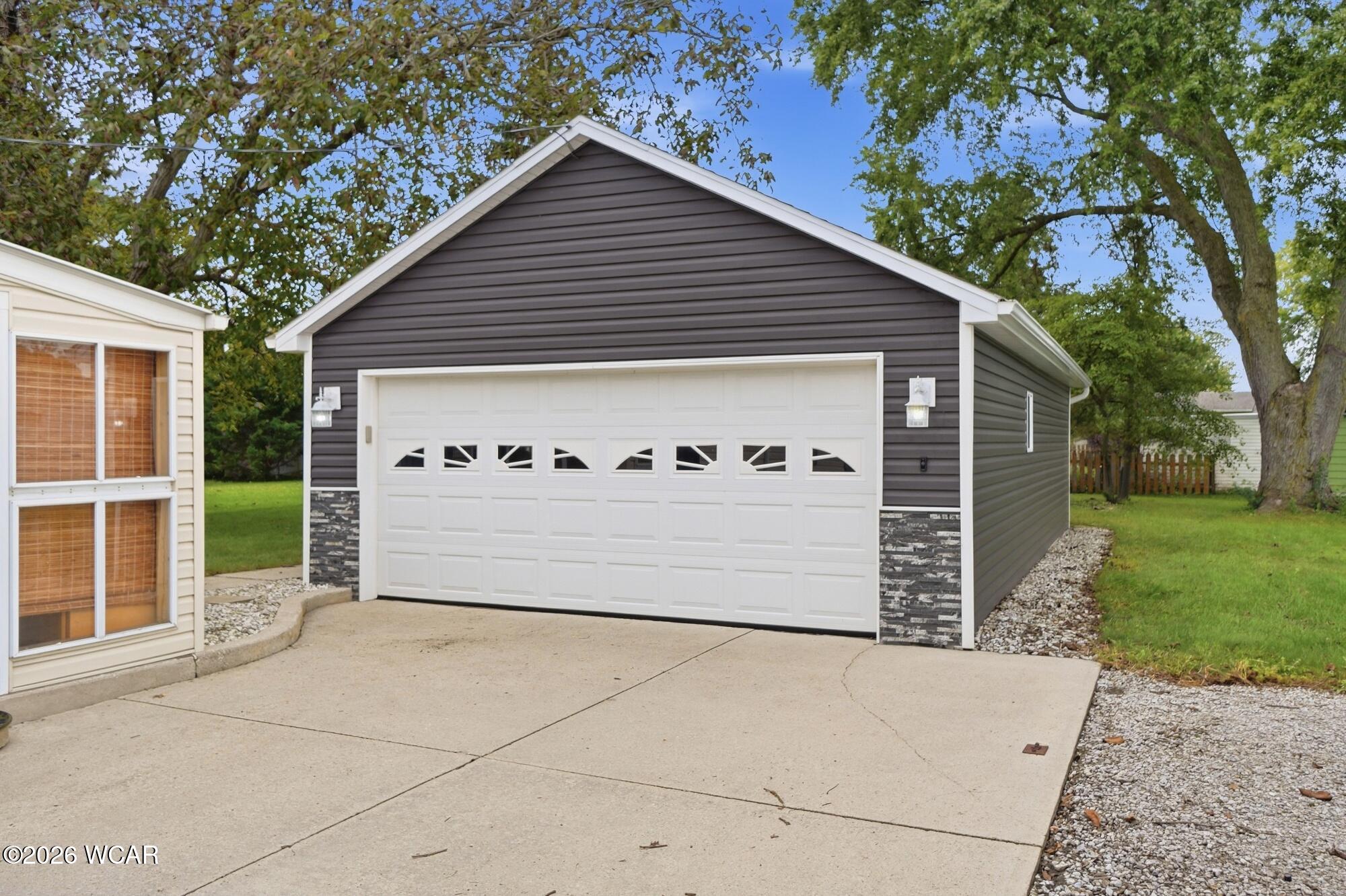 605 Dearbaugh Avenue, Wapakoneta, Ohio