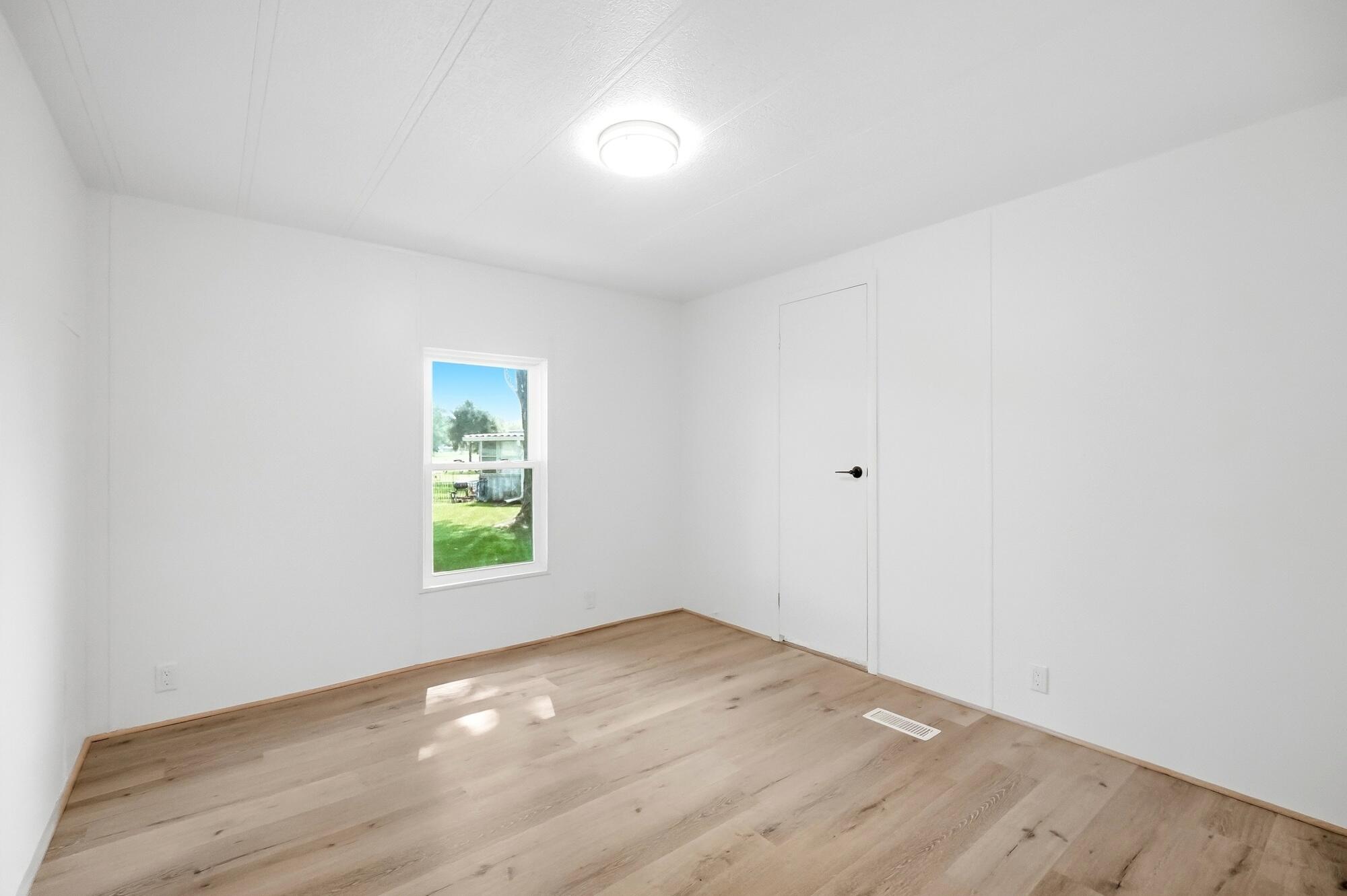 400 North, Medway, Ohio 45341
