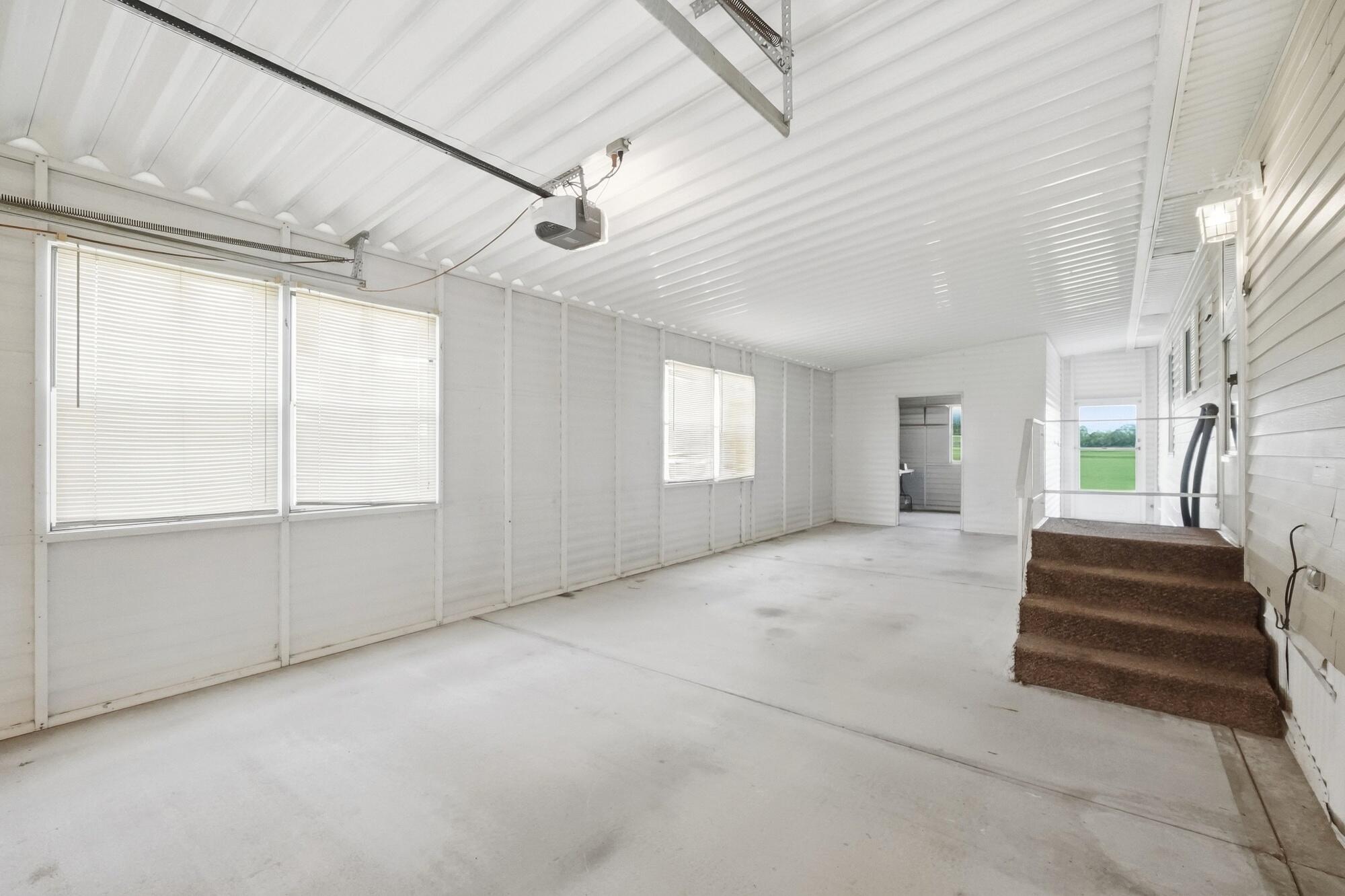 400 North, Medway, Ohio 45341