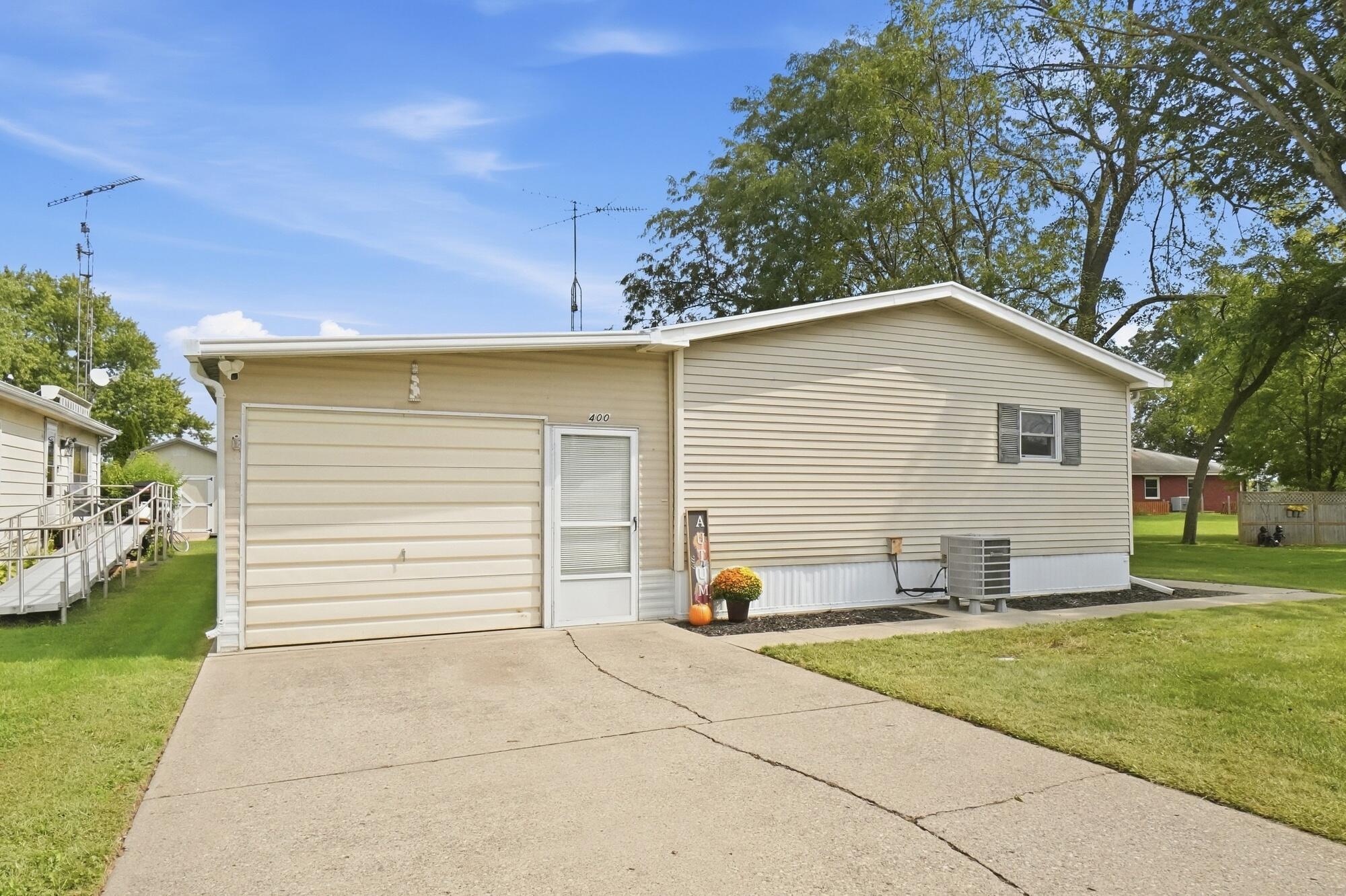 400 North, Medway, Ohio 45341