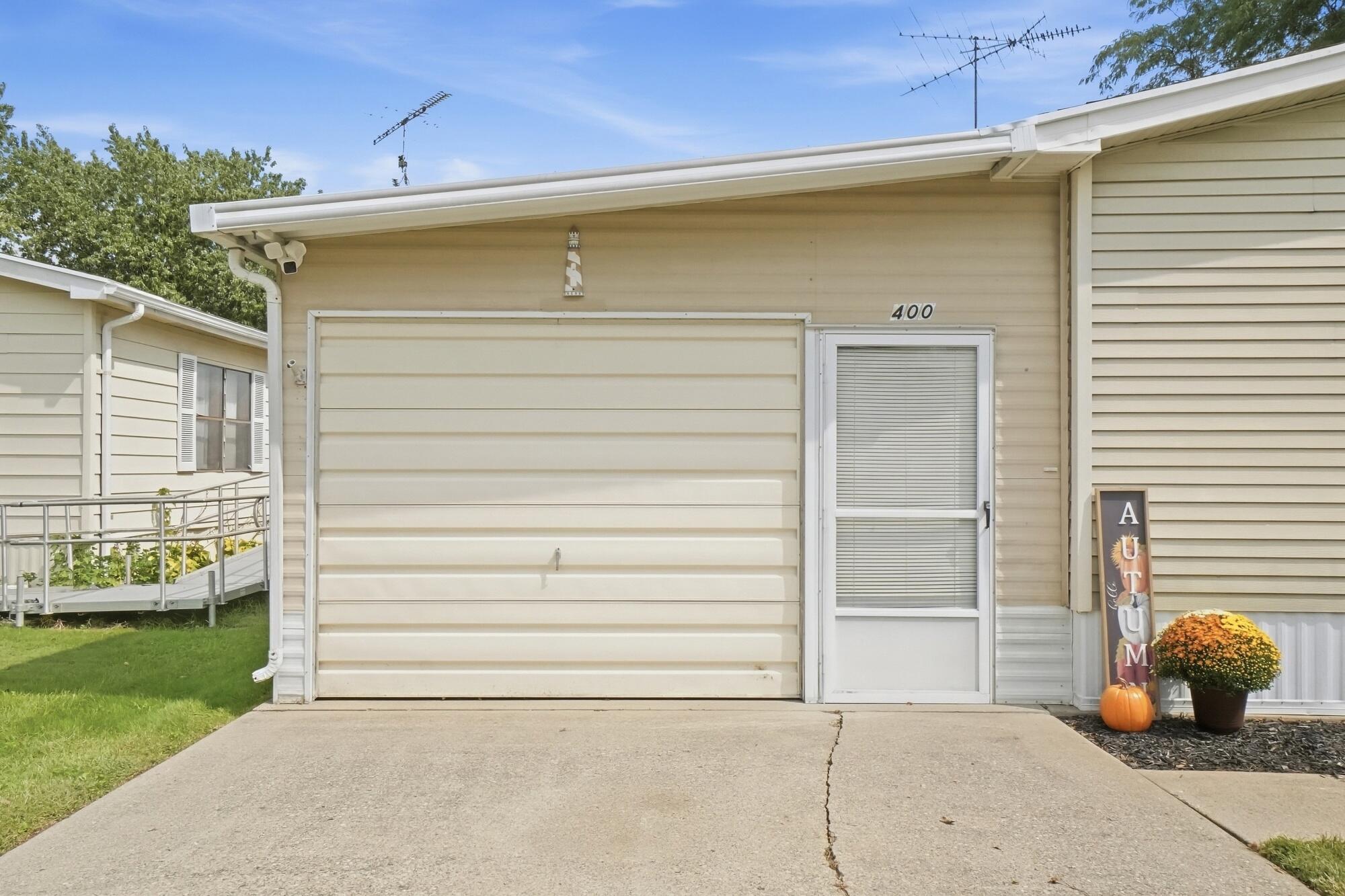 400 North, Medway, Ohio 45341