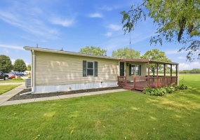 400 North, Medway, Ohio 45341, 2 Bedroom Bedrooms, ,2 BathroomBathrooms,Residential,For Sale,North,1048630