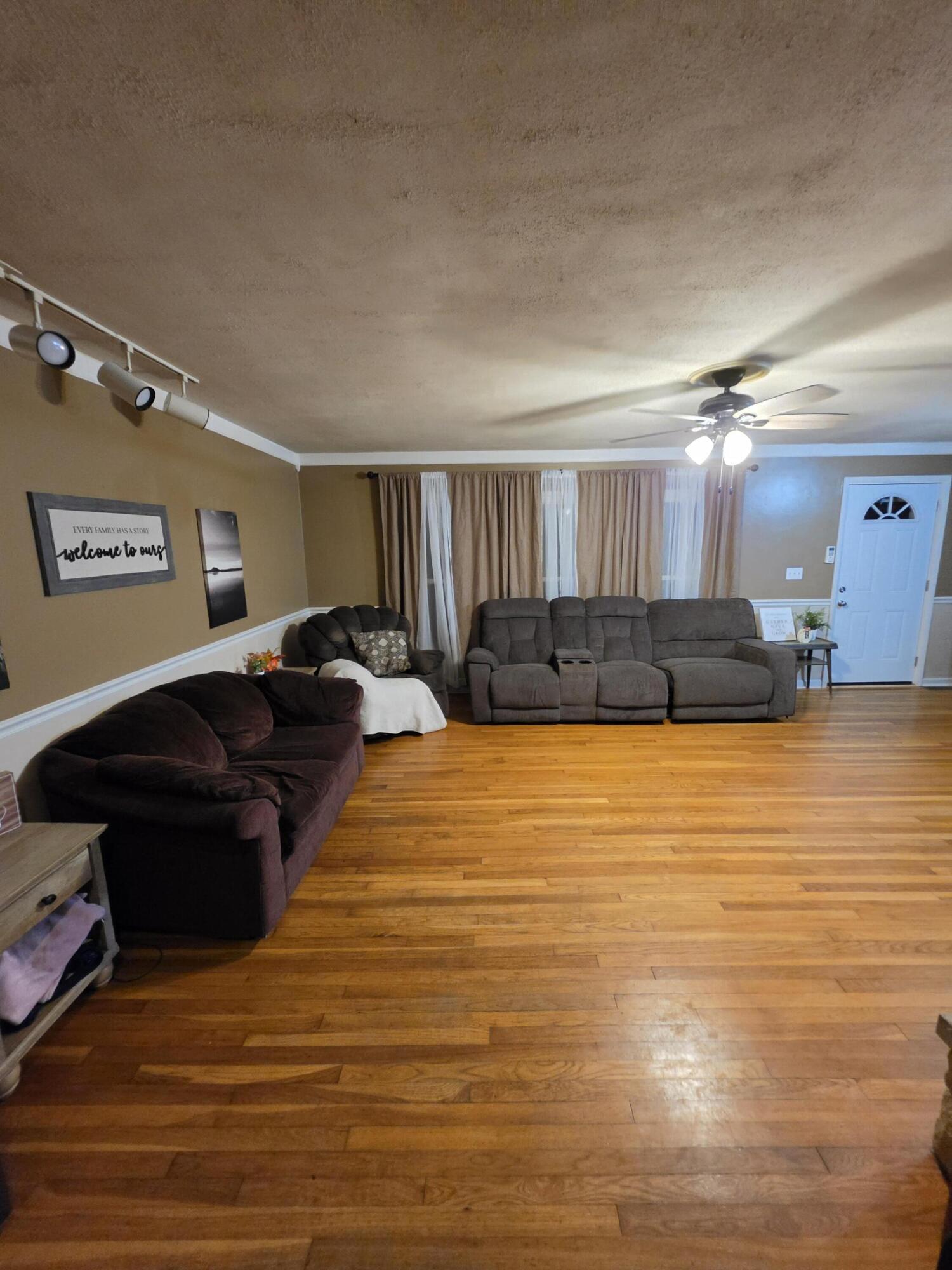 5512 Storms Creek, Urbana, Ohio 43078